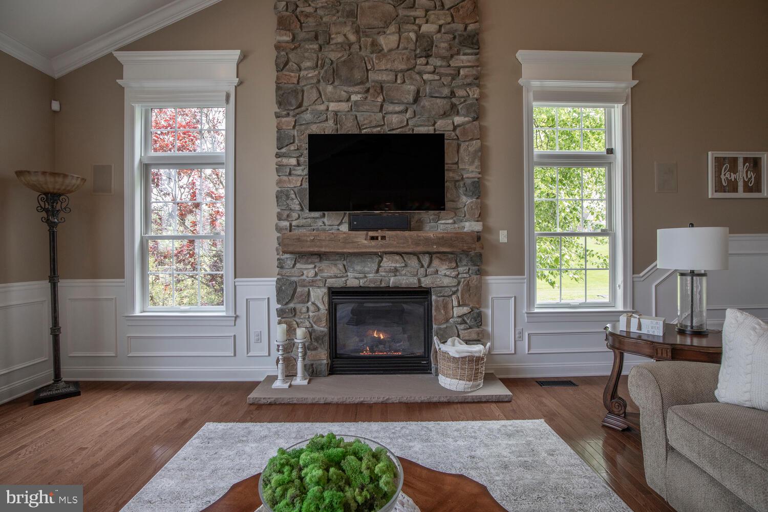 ASHLAND MEADOWS - Residential