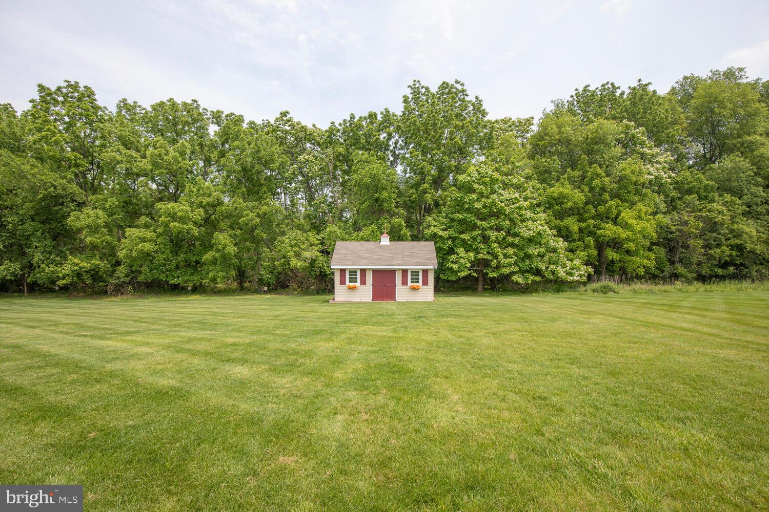 ASHLAND MEADOWS - Residential