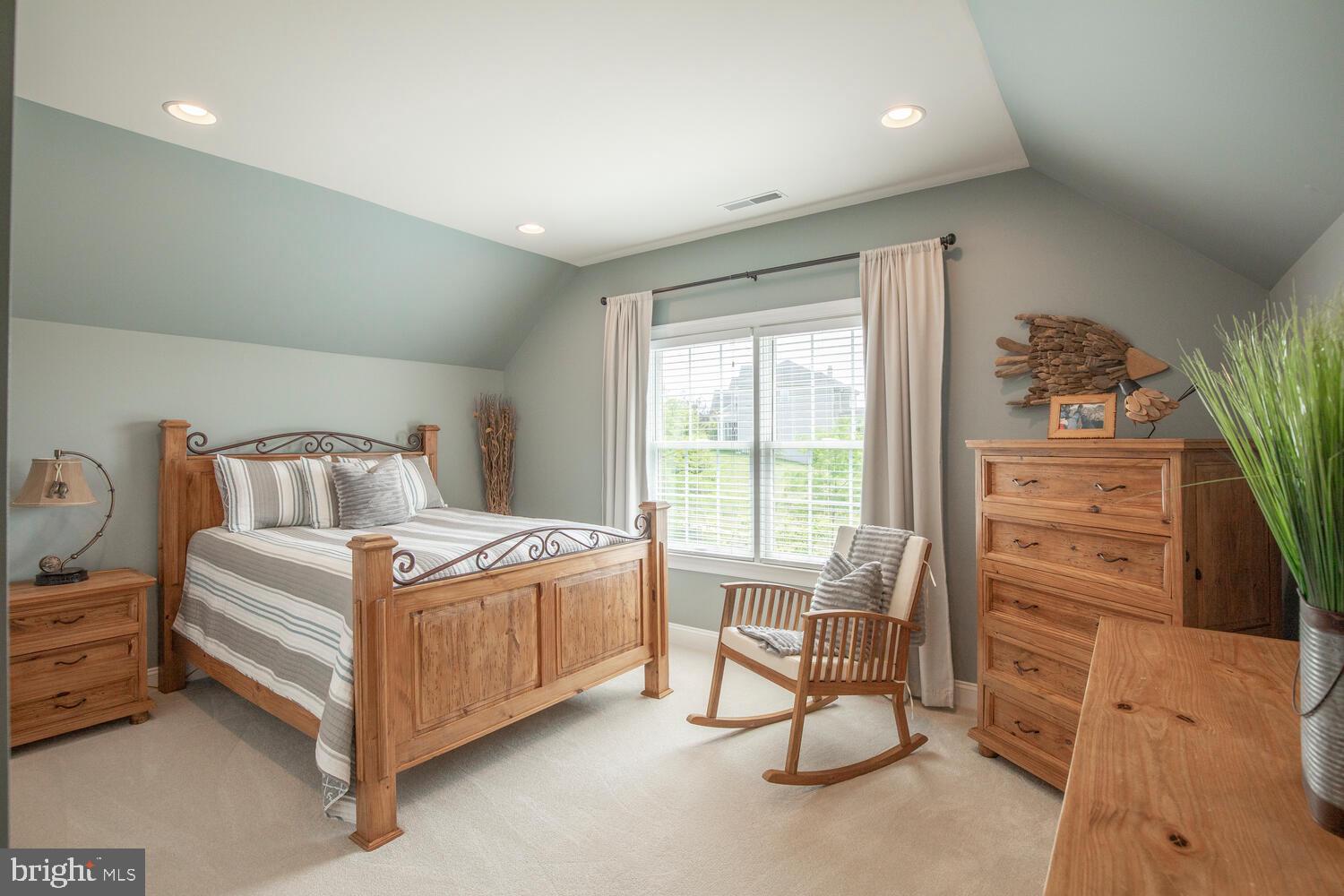 ASHLAND MEADOWS - Residential