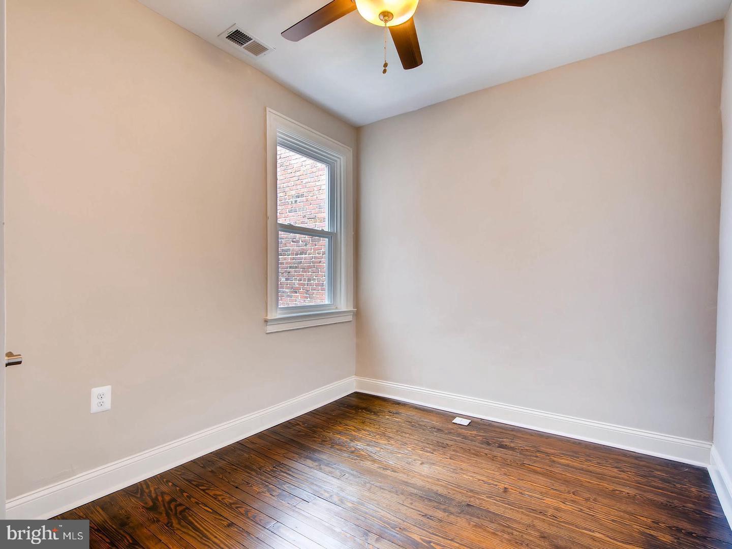 GREEKTOWN - Residential