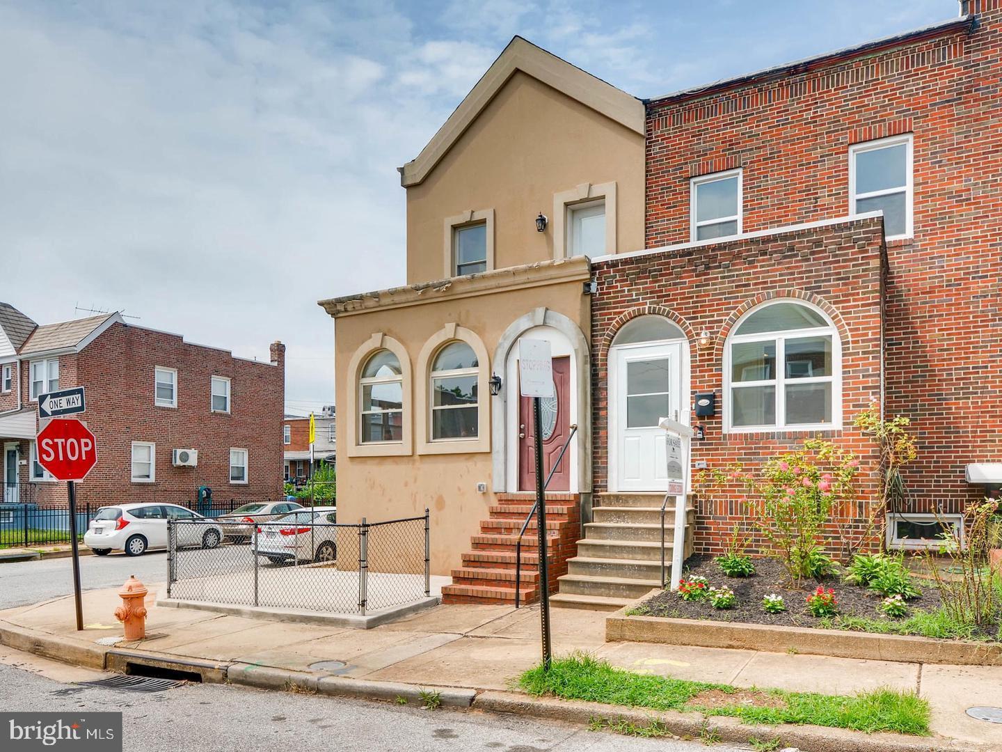 GREEKTOWN - Residential