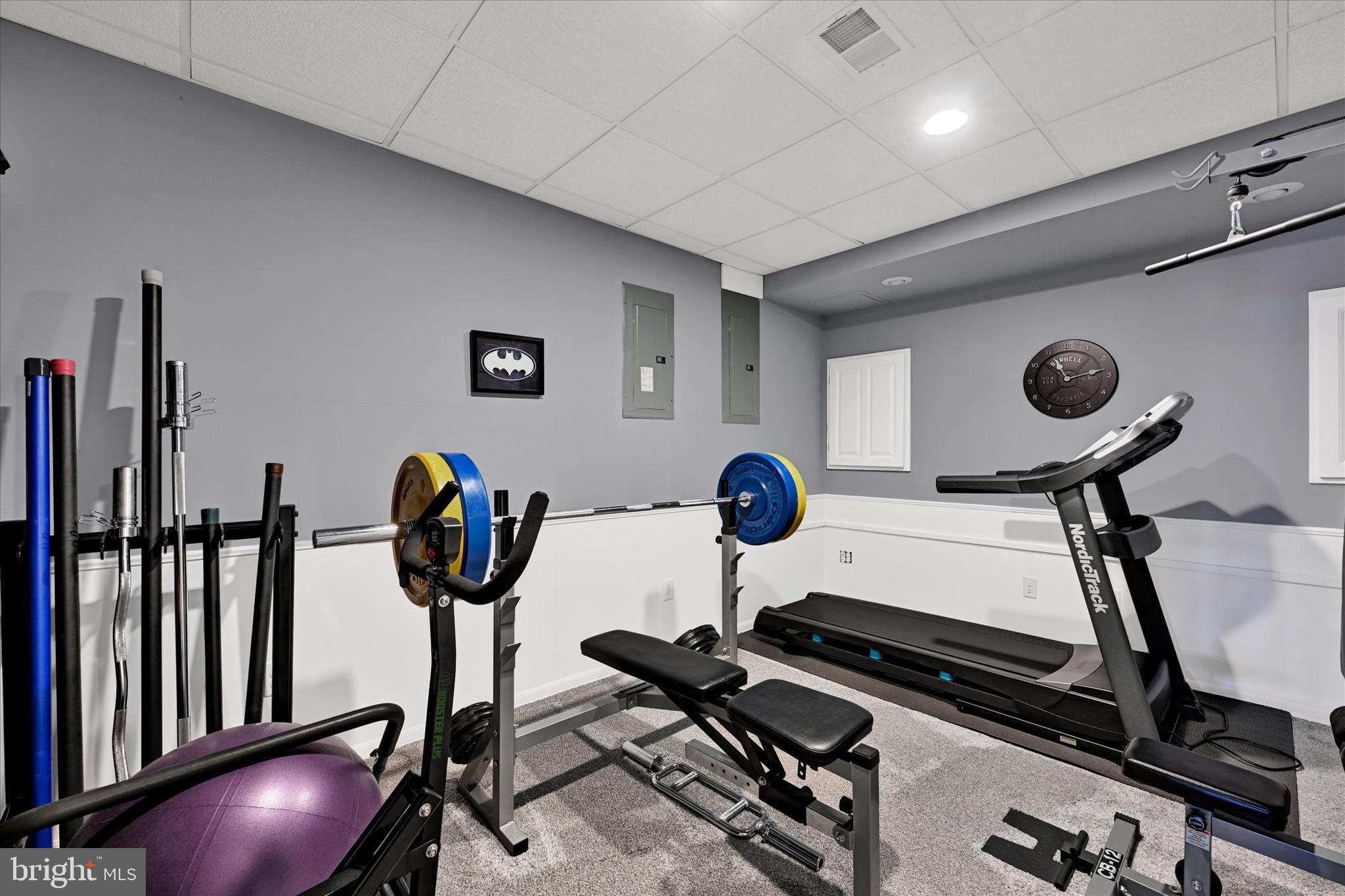 WEST VALLEY OAKS - Residential