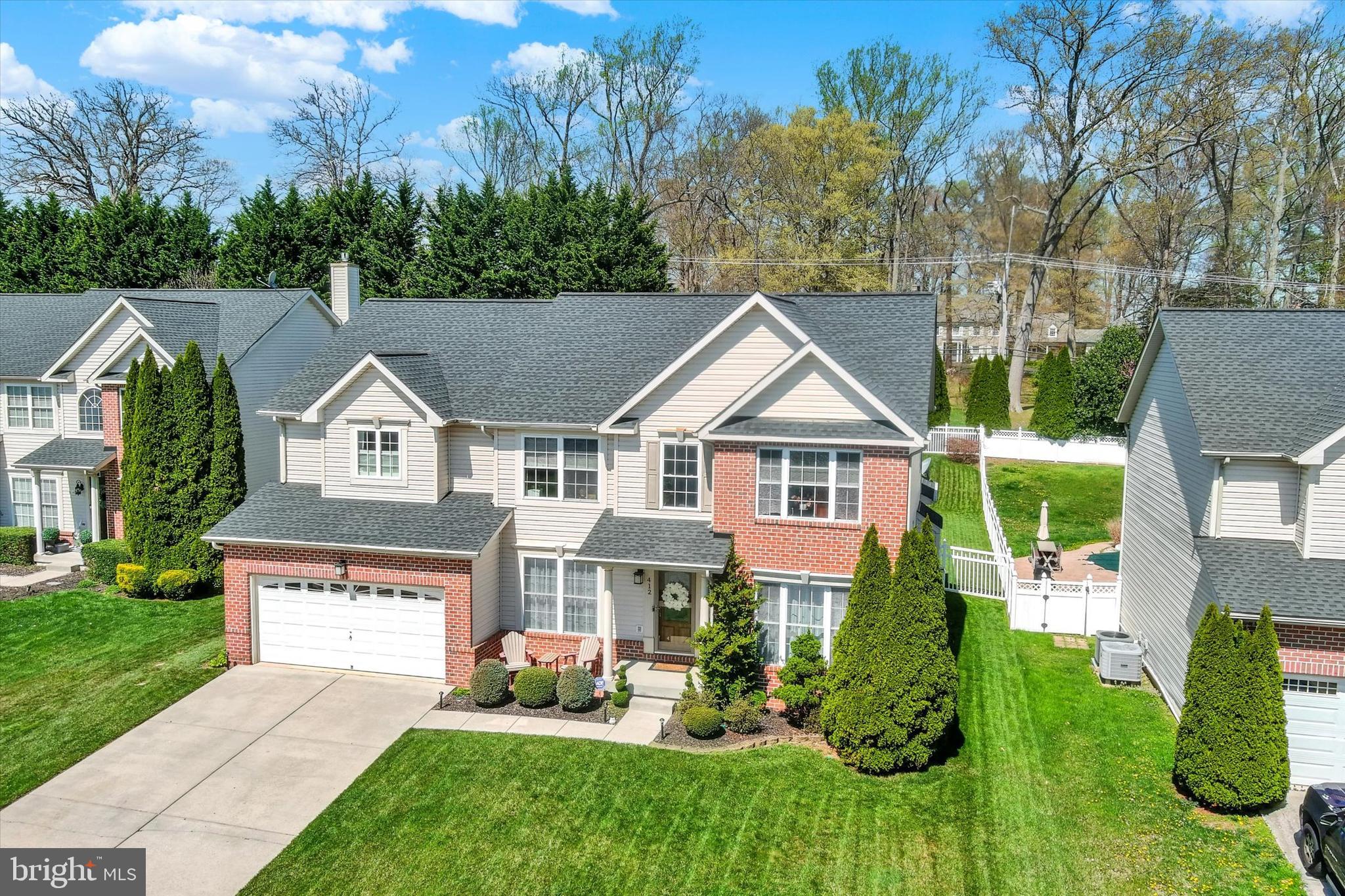 WEST VALLEY OAKS - Residential