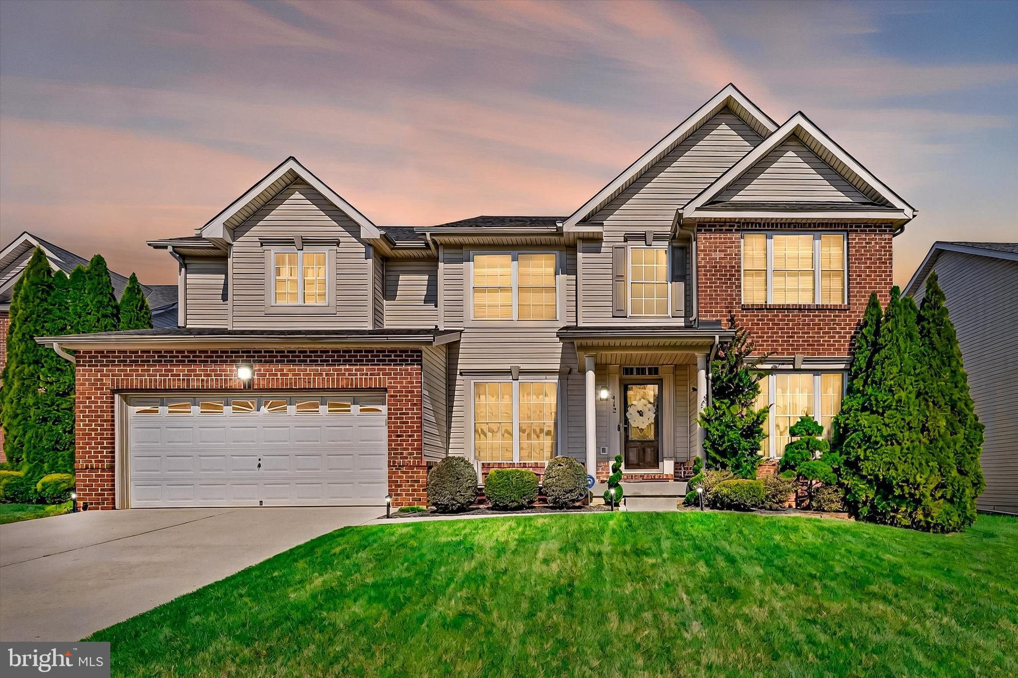 WEST VALLEY OAKS - Residential