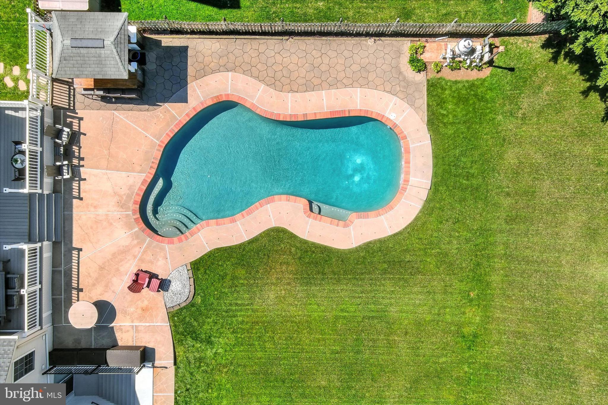 WEST VALLEY OAKS - Residential