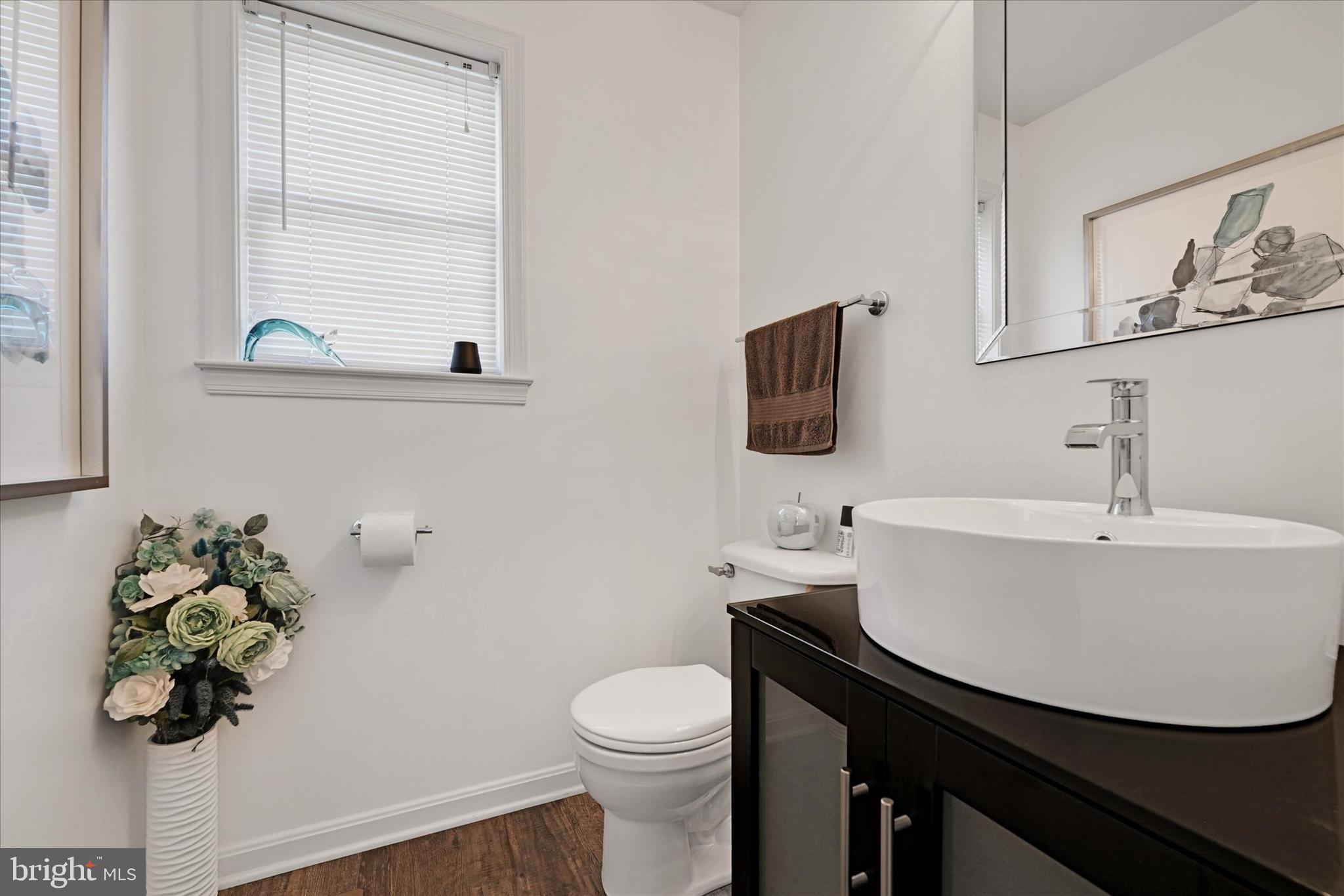 WEST VALLEY OAKS - Residential