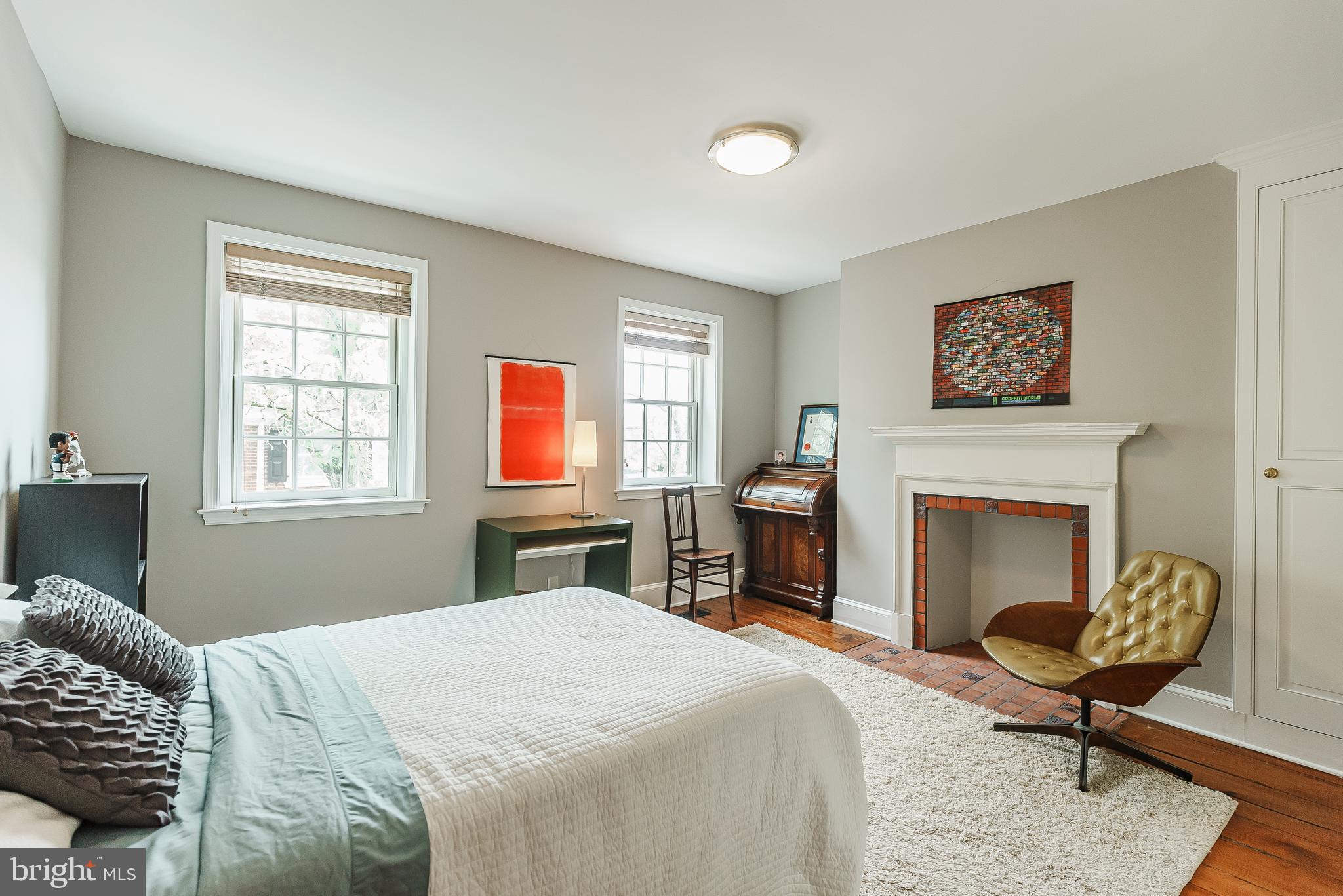 SOCIETY HILL - Residential