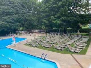 OAK HILL ESTATES - Residential Lease