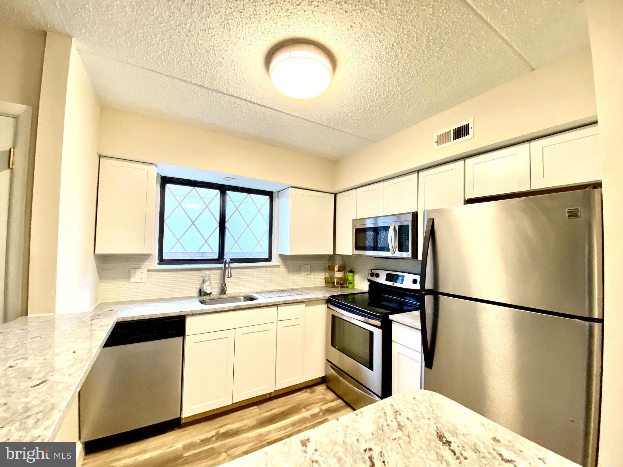 HILLTOP - Residential Lease