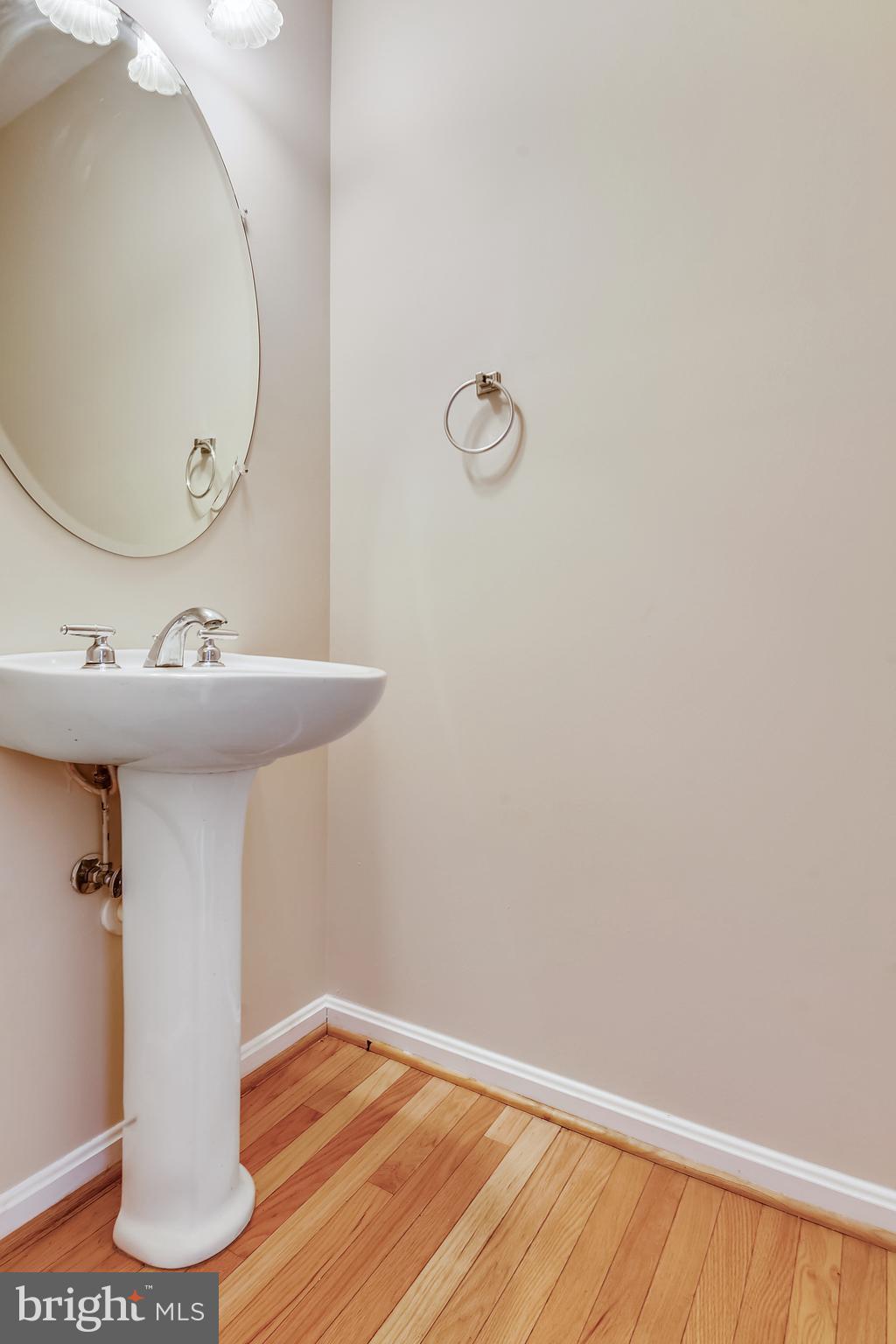 GREEN HILL MANOR - Residential