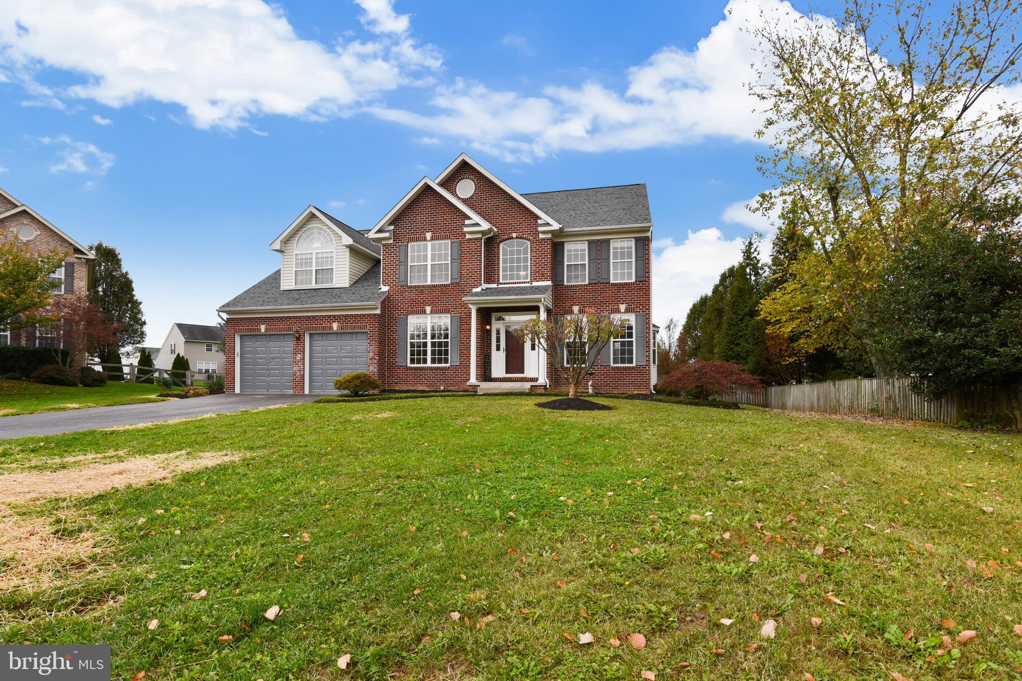 GREEN HILL MANOR - Residential