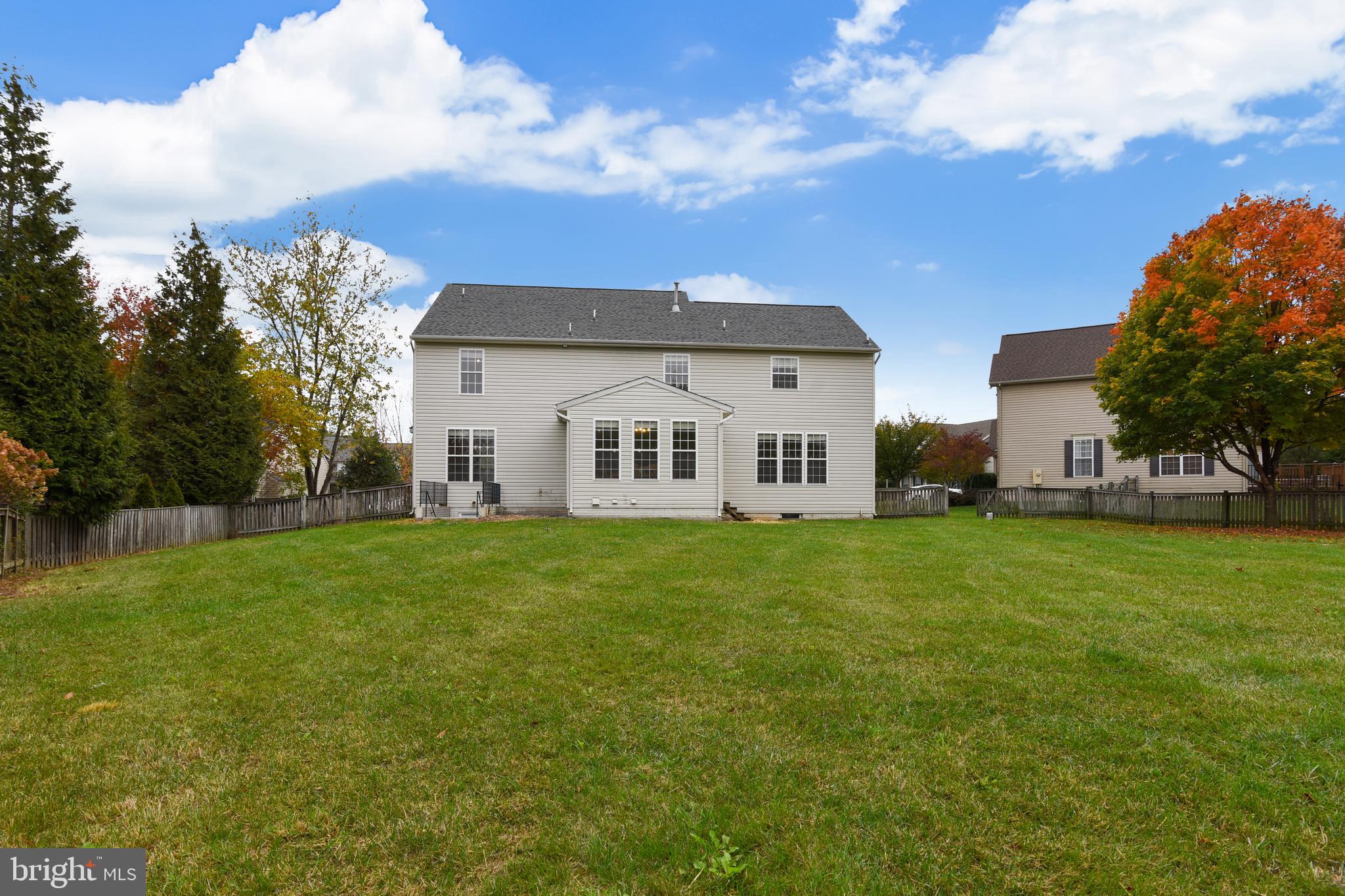 GREEN HILL MANOR - Residential