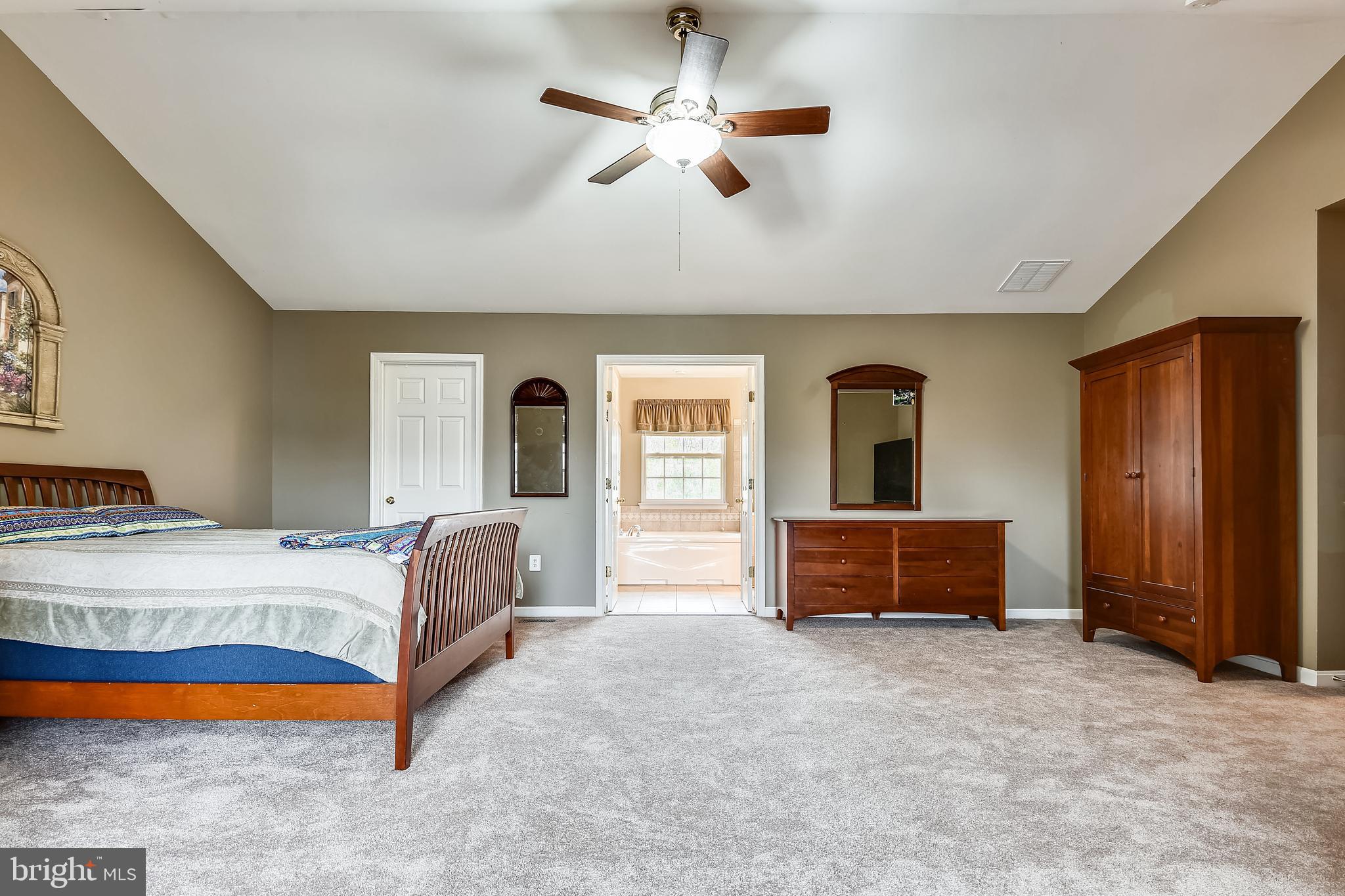 GREEN HILL MANOR - Residential