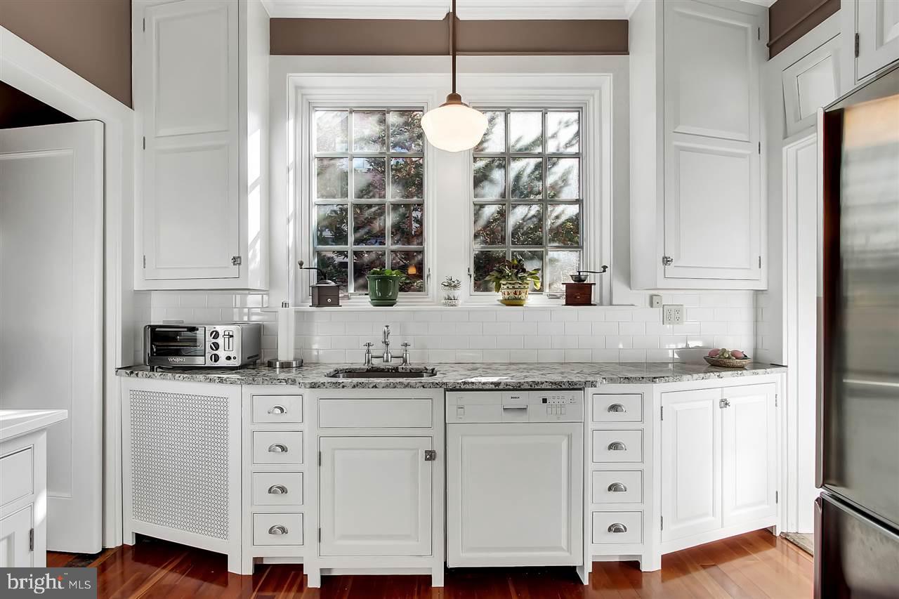 SPRINGDALE - Residential