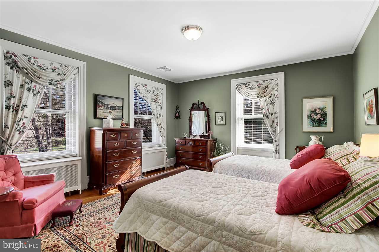 SPRINGDALE - Residential