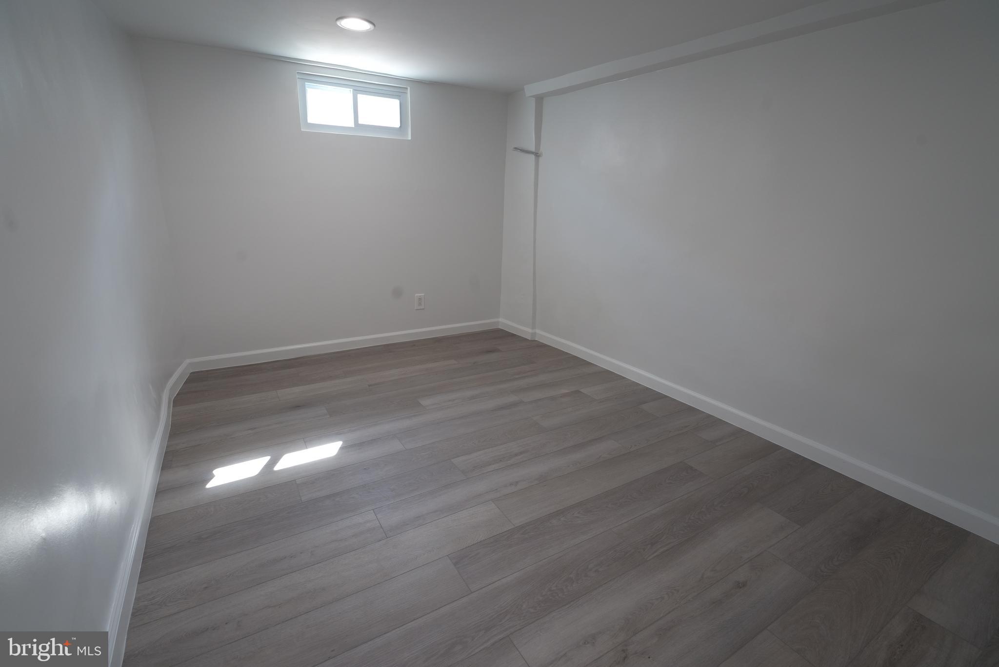 HOLMESBURG - Residential