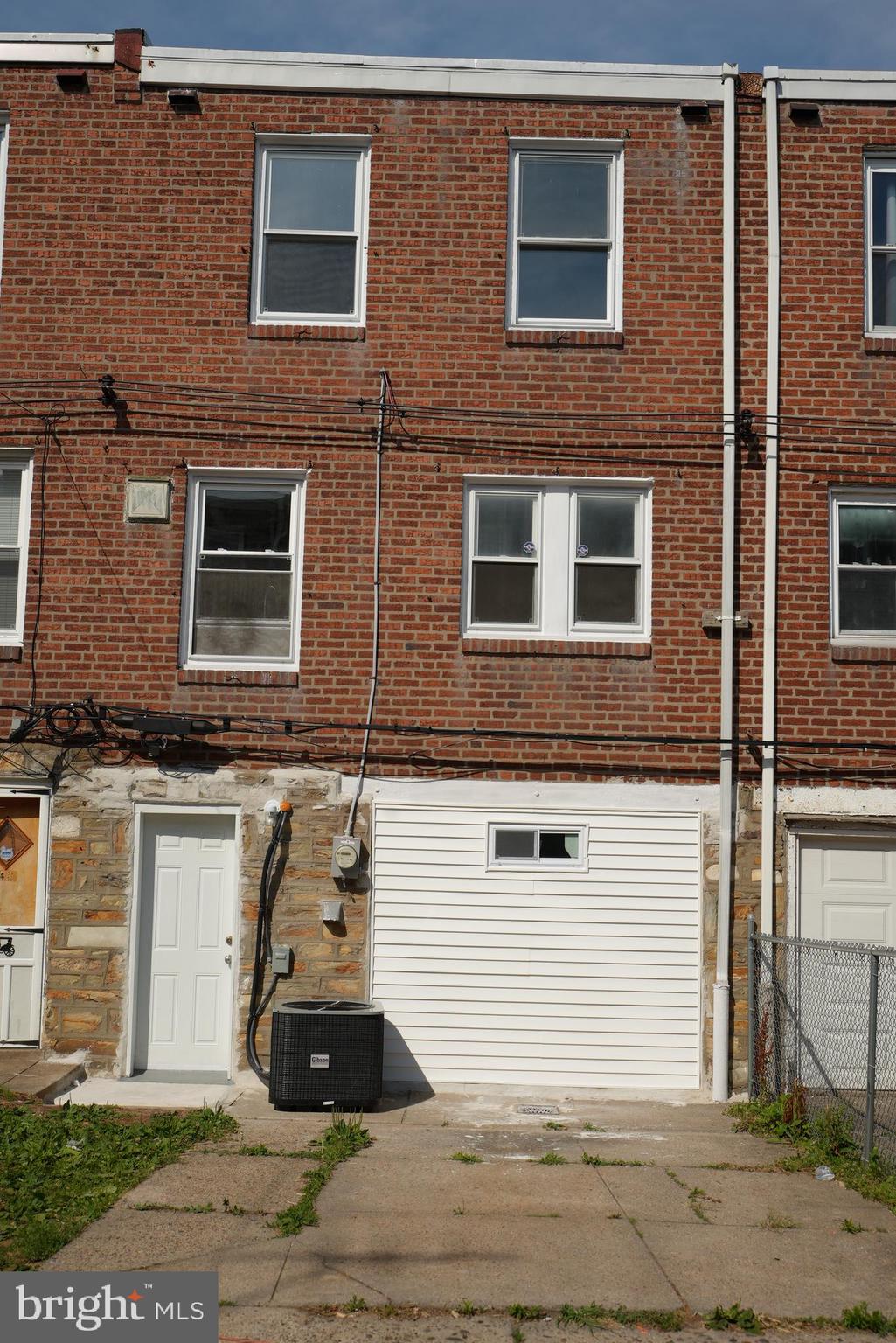 HOLMESBURG - Residential