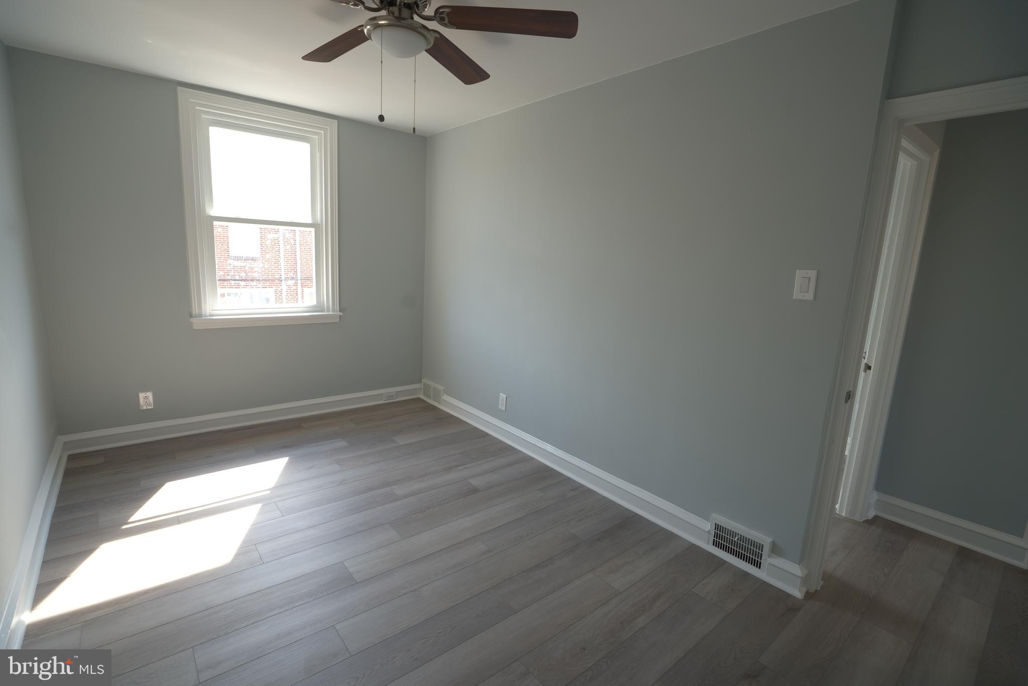 HOLMESBURG - Residential