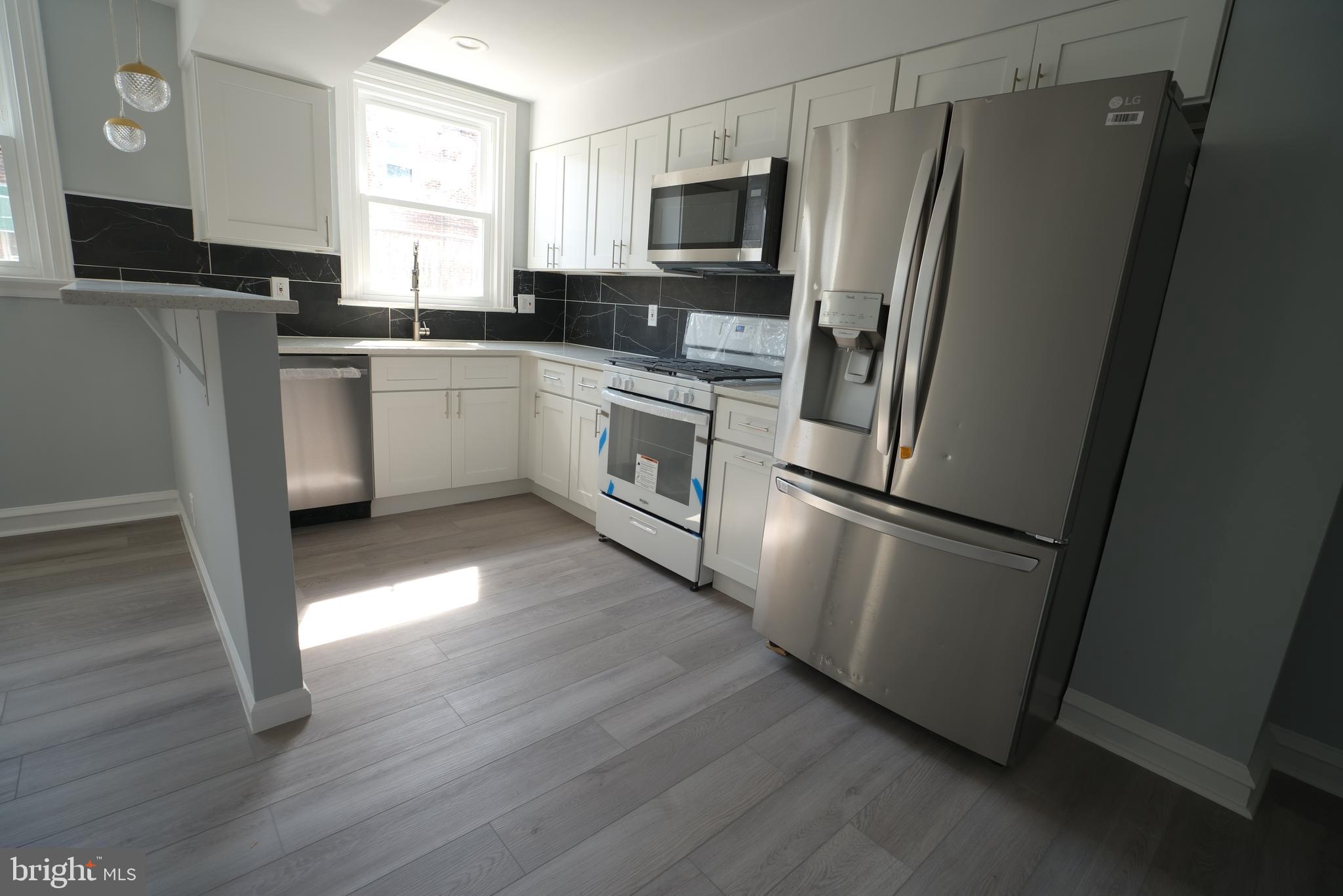 HOLMESBURG - Residential