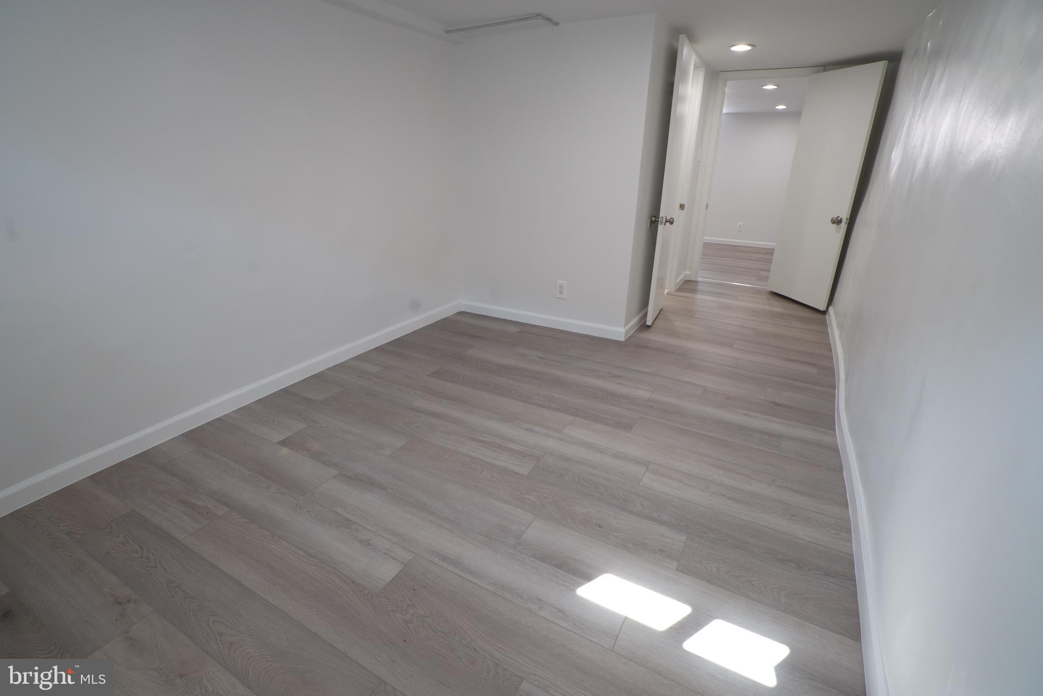 HOLMESBURG - Residential