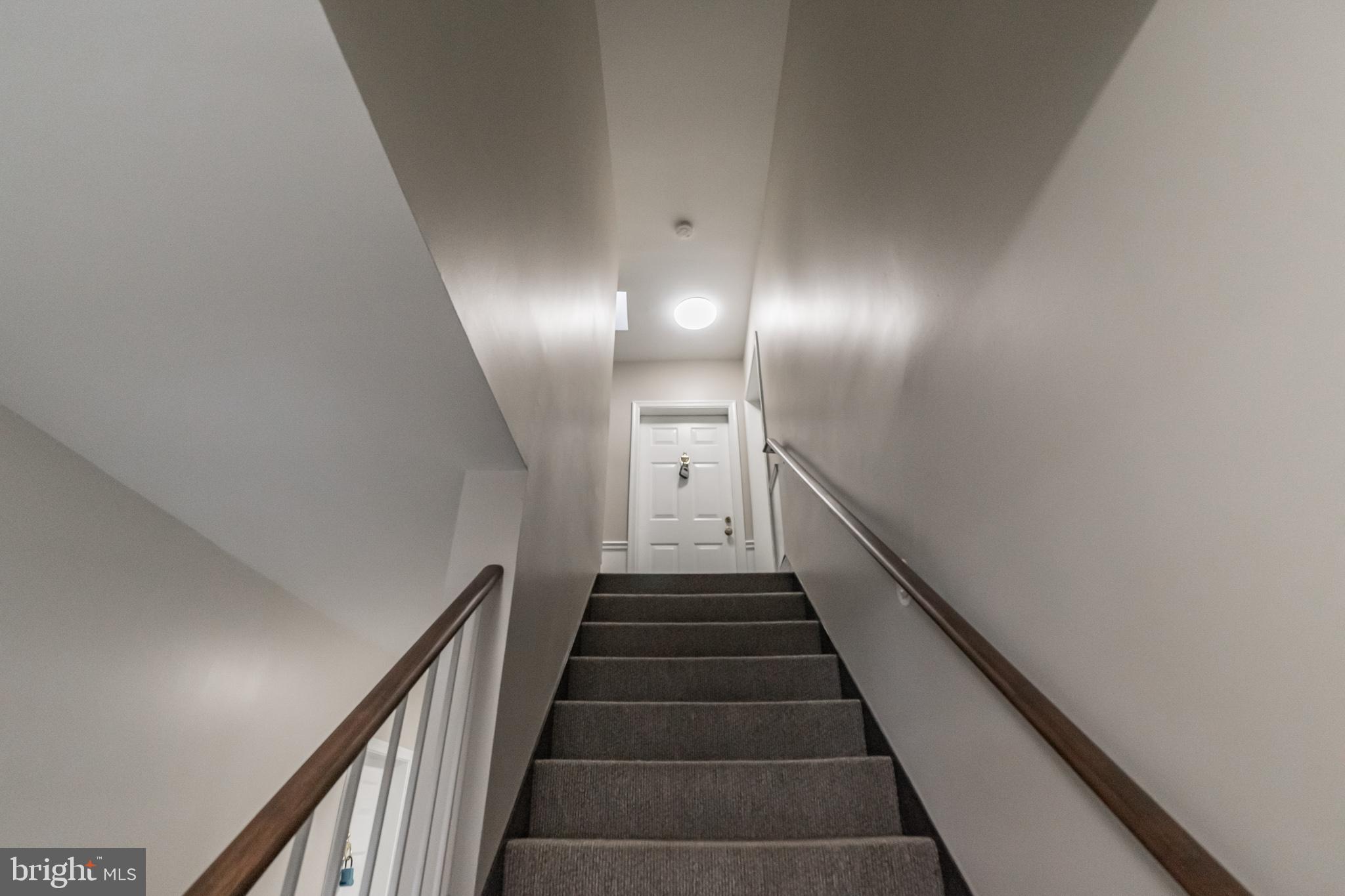 COLONIAL VILLAGE - Residential Lease