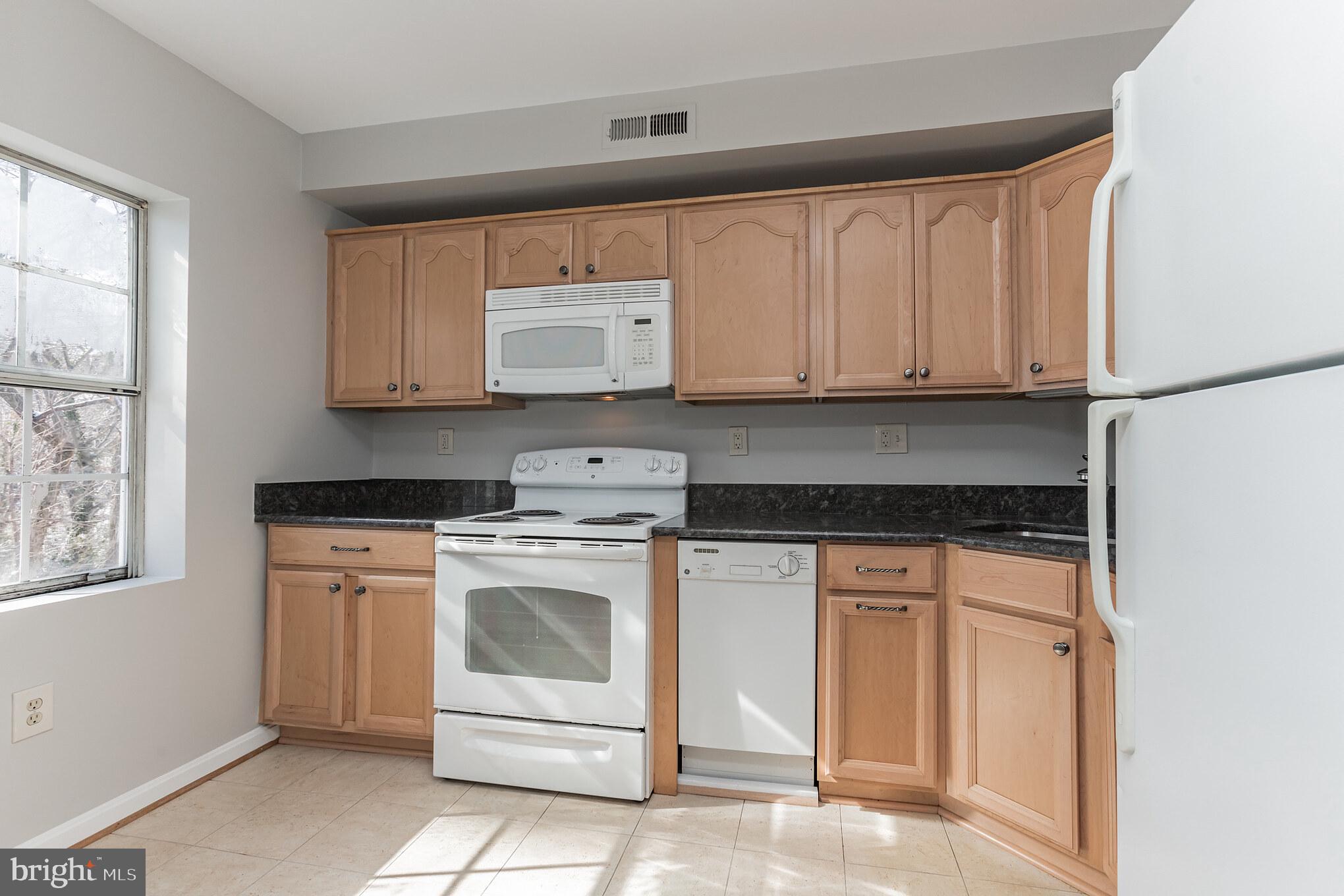 COLONIAL VILLAGE - Residential Lease