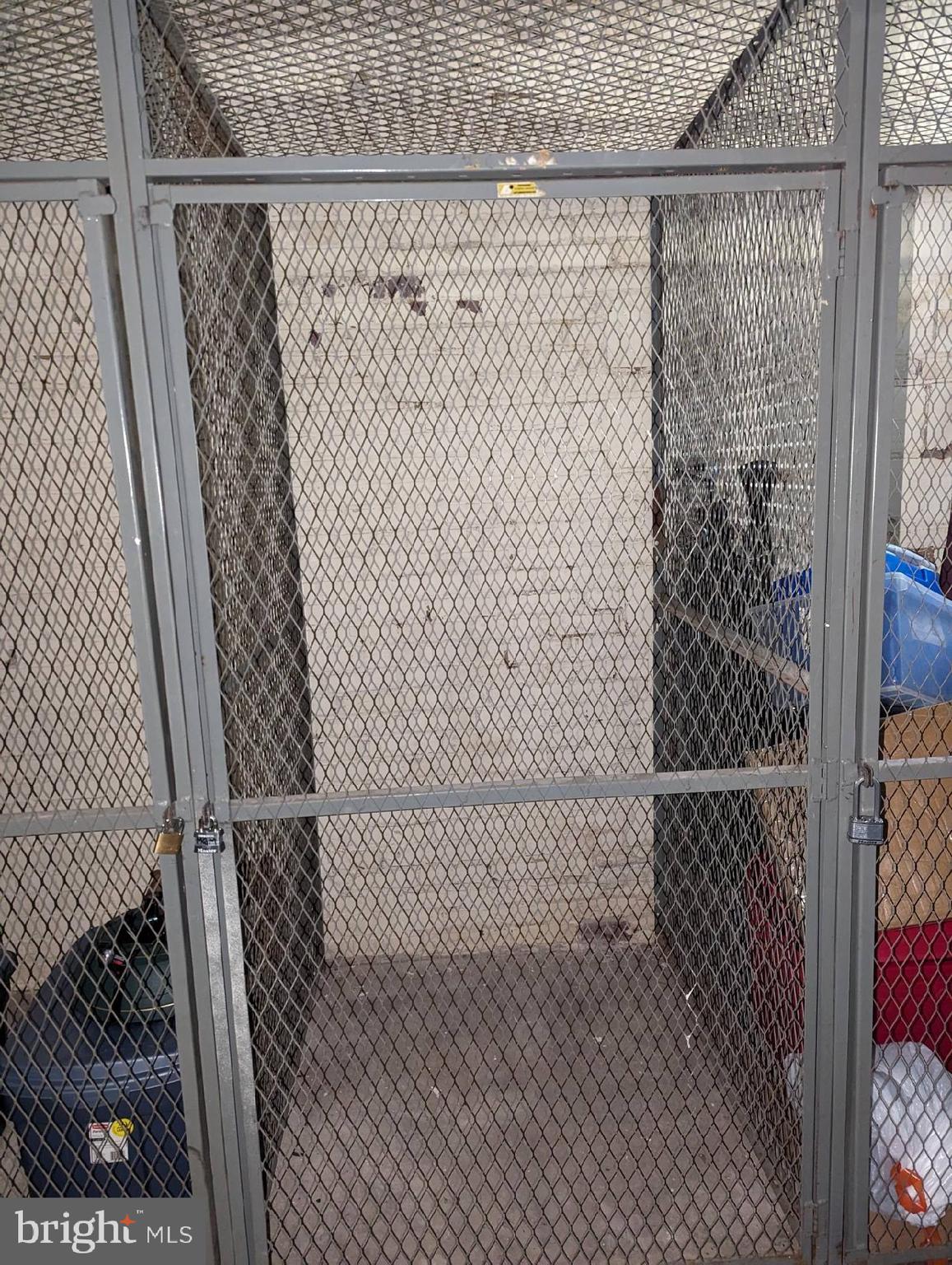 COLONIAL VILLAGE - Residential Lease