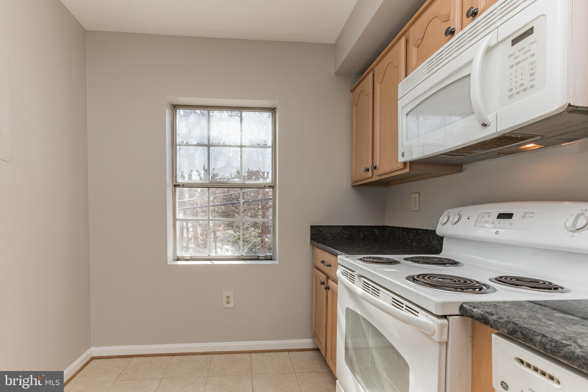 COLONIAL VILLAGE - Residential Lease