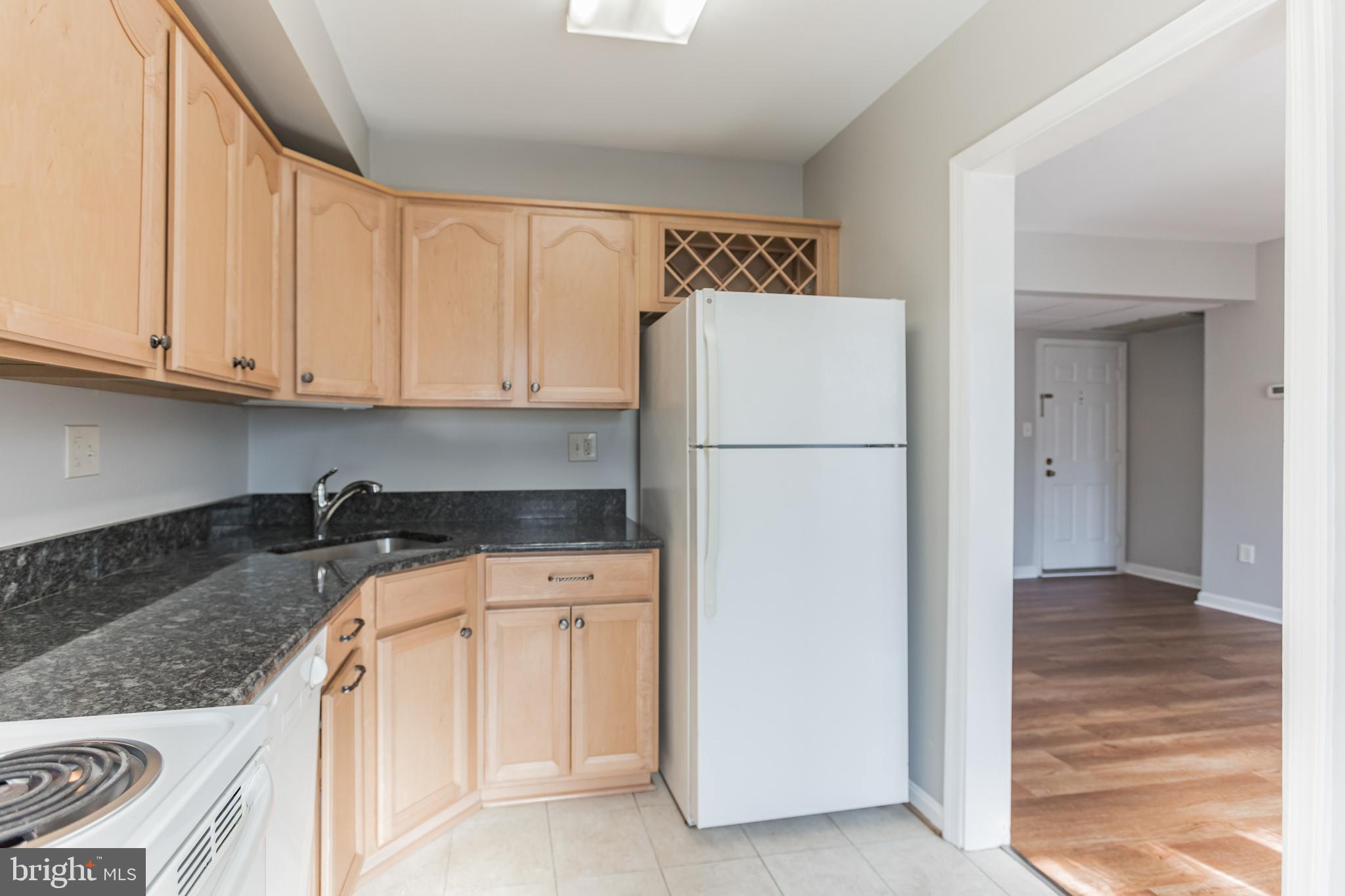 COLONIAL VILLAGE - Residential Lease