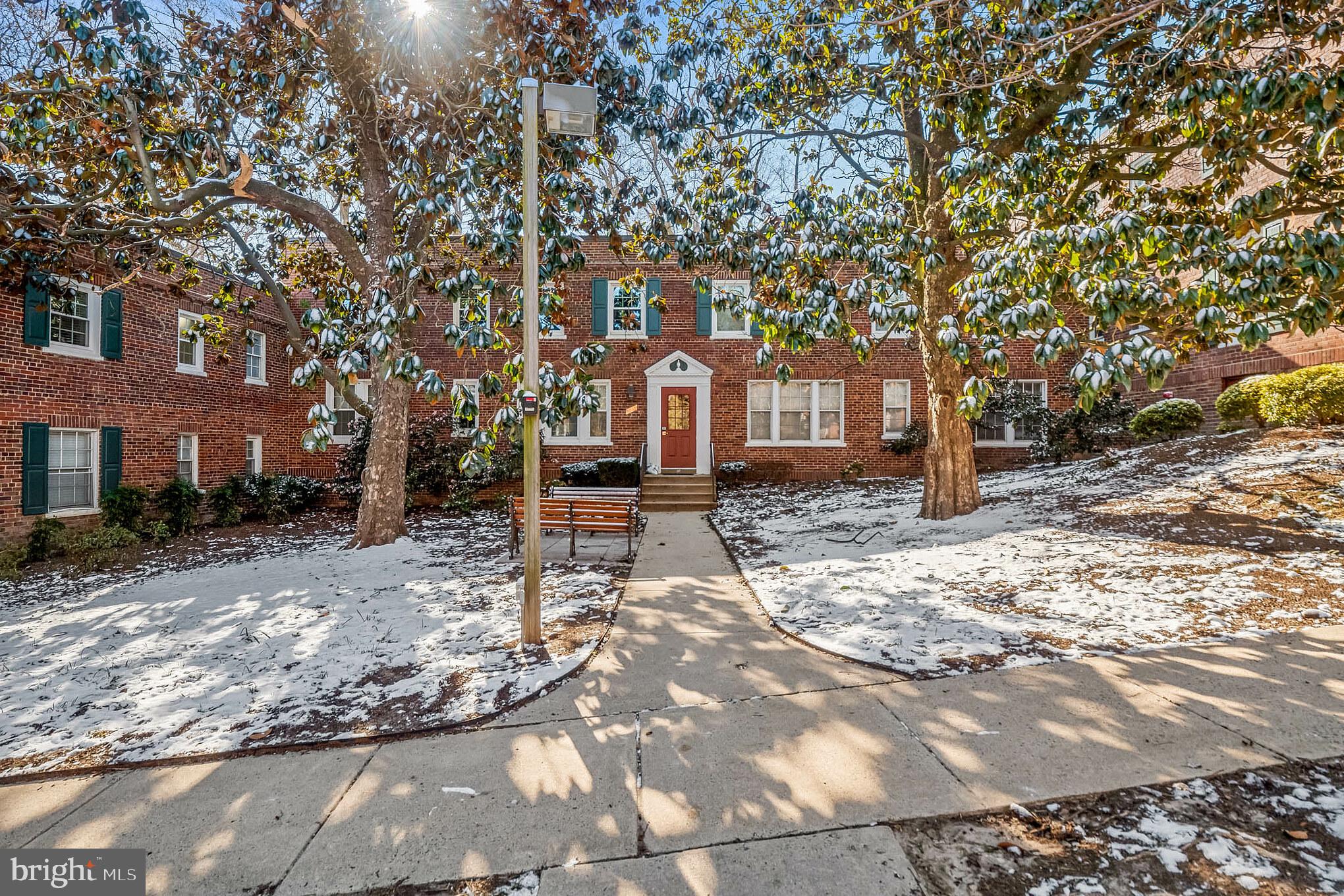 COLONIAL VILLAGE - Residential Lease