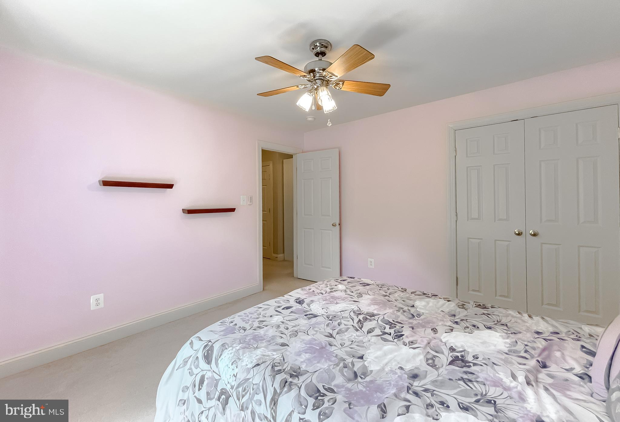 KINGSTON ESTATES - Residential