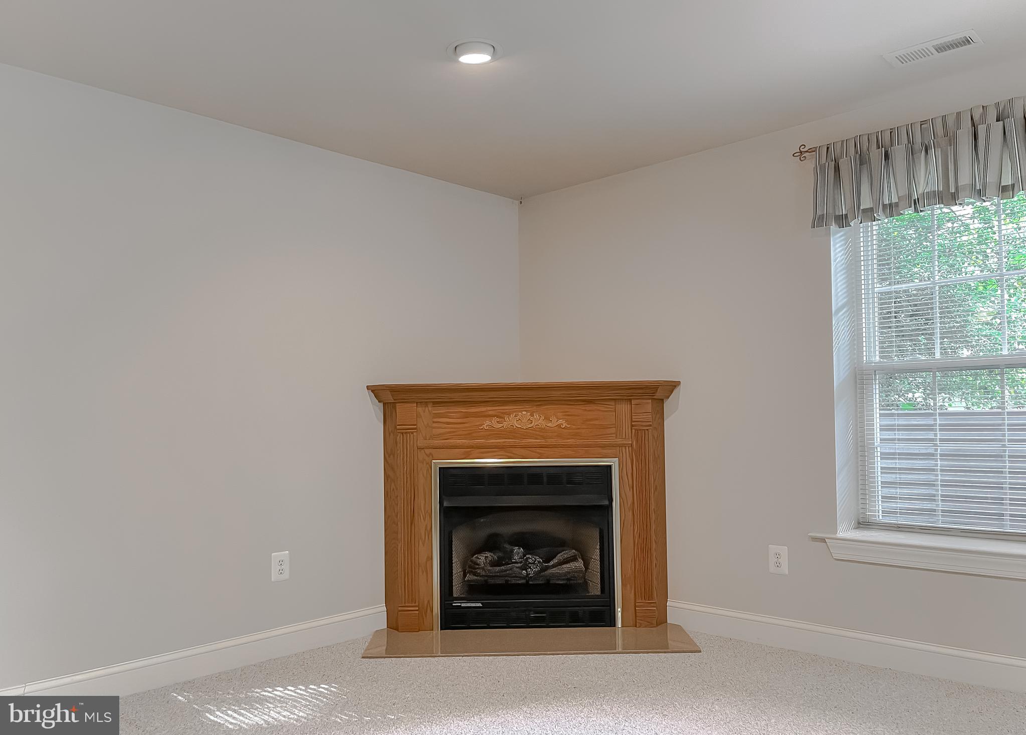 KINGSTON ESTATES - Residential