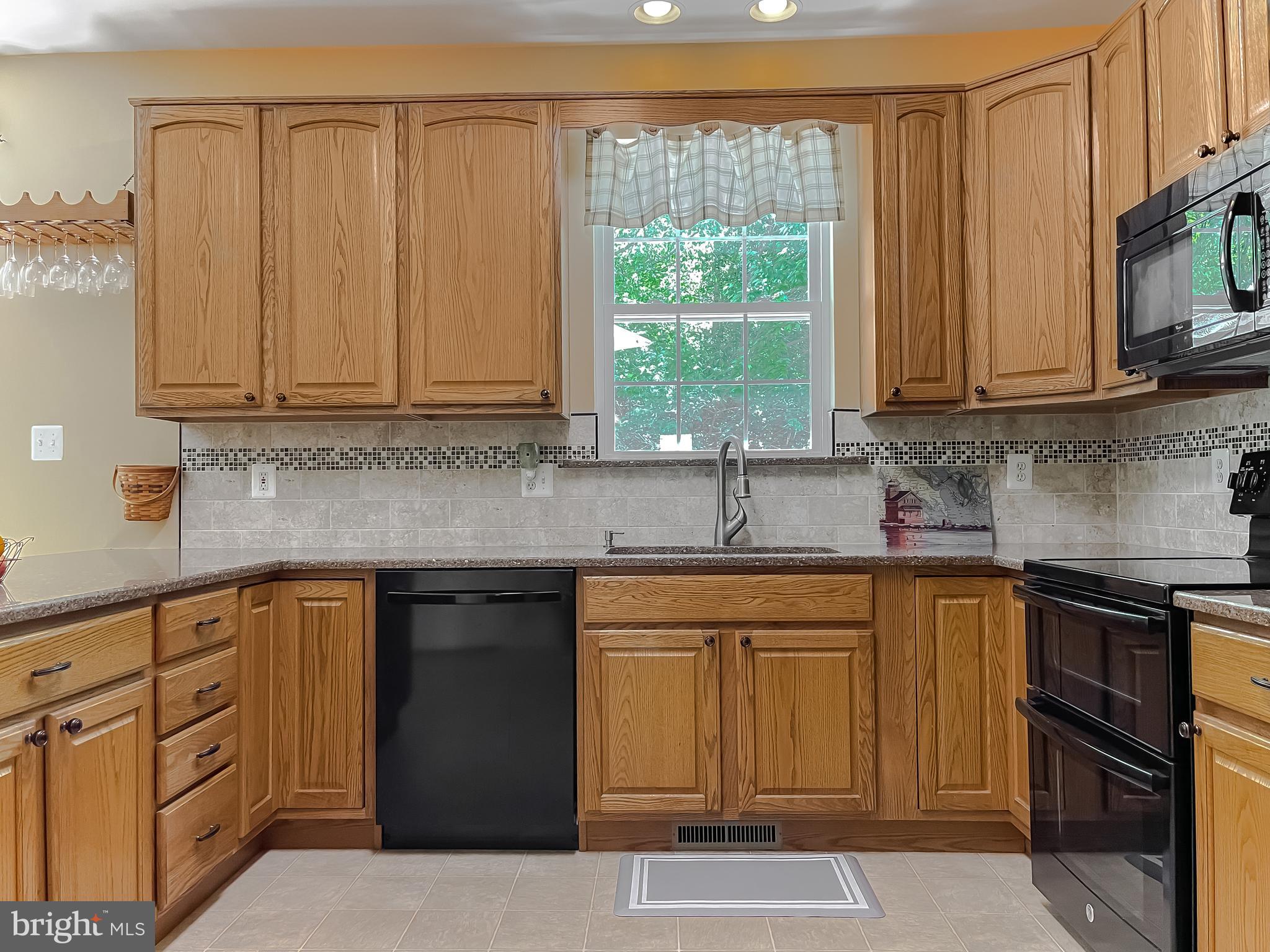 KINGSTON ESTATES - Residential