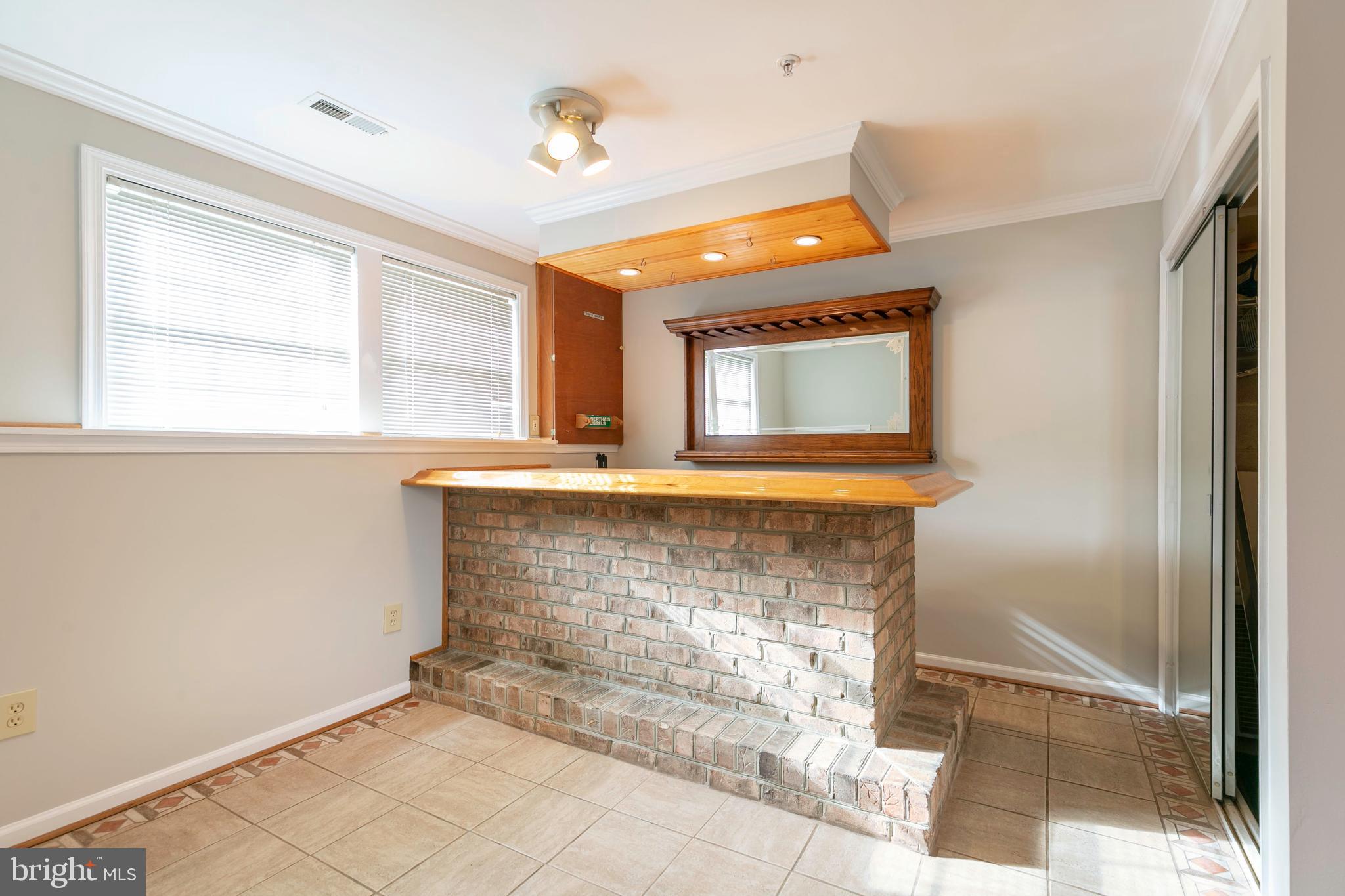 STONEY BEACH - Residential Lease