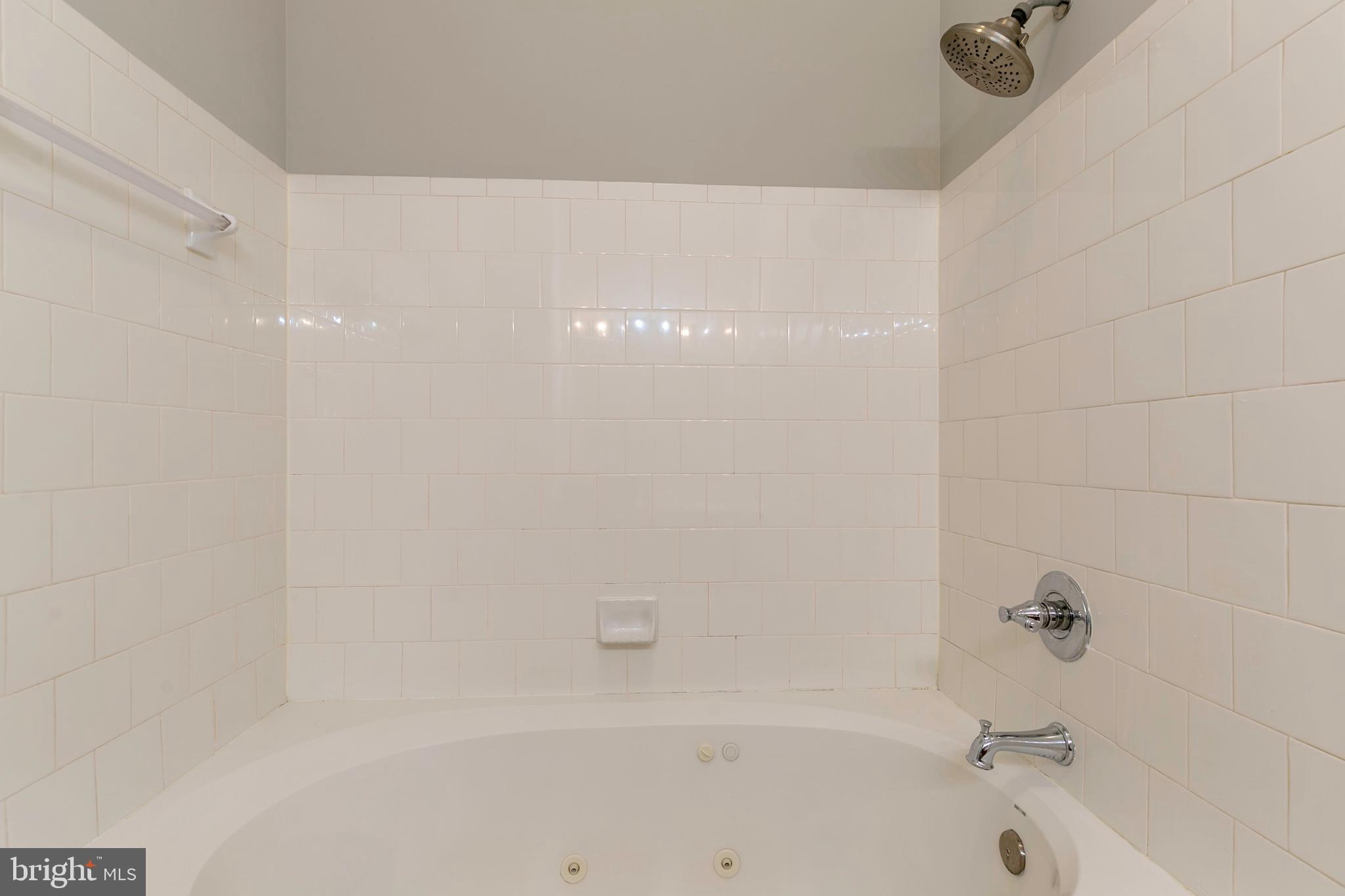 STONEY BEACH - Residential Lease