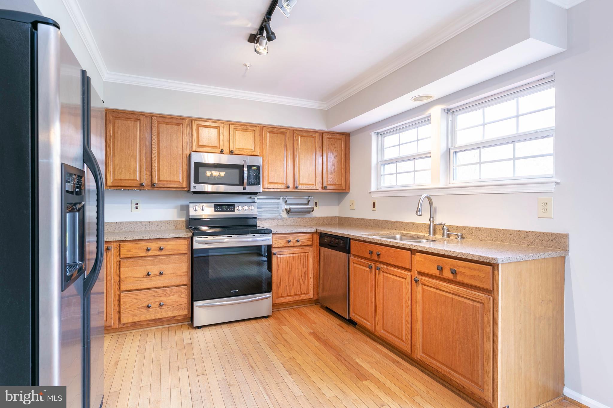 STONEY BEACH - Residential Lease