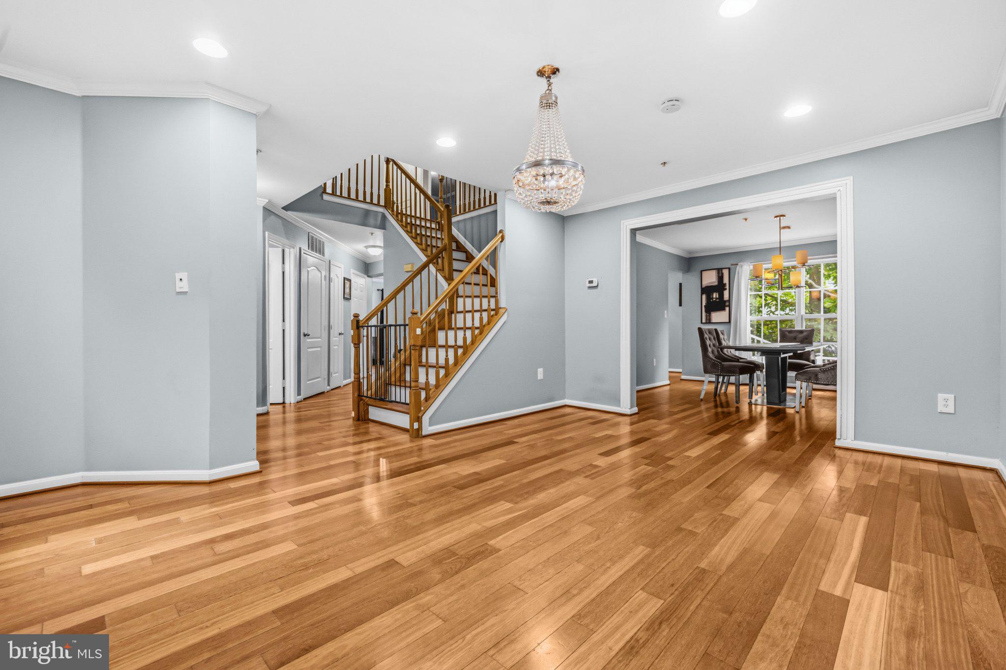 10105 SUMMERSHADE LANE