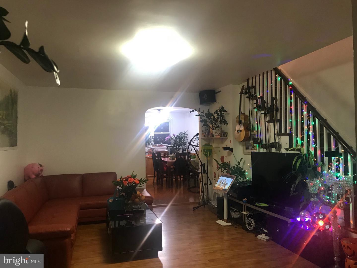 CASTOR GARDENS - Residential