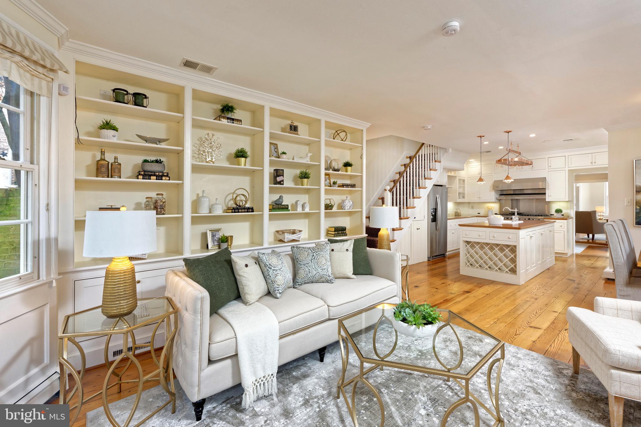 OLD TOWN ALEXANDRIA - Residential