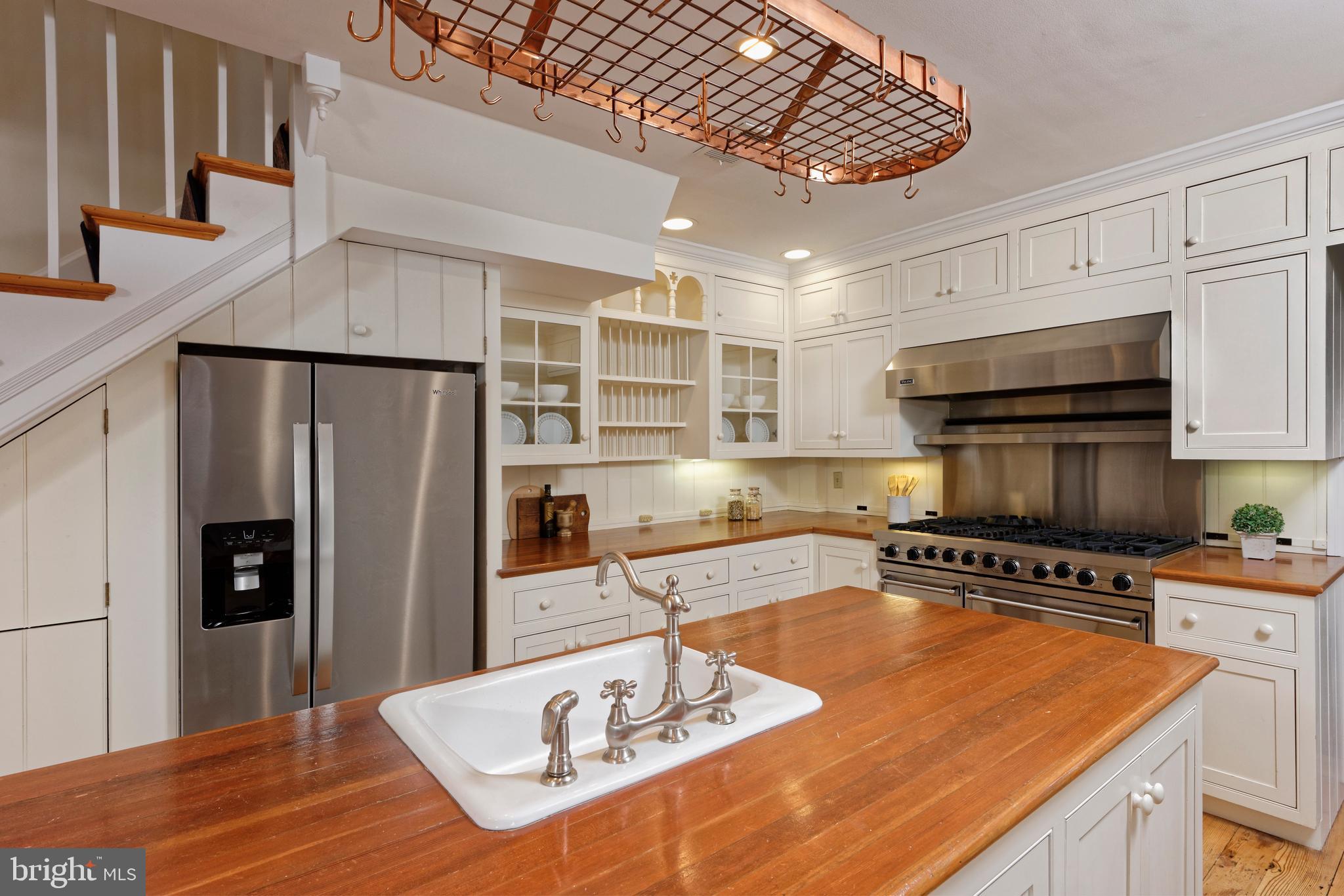 OLD TOWN ALEXANDRIA - Residential