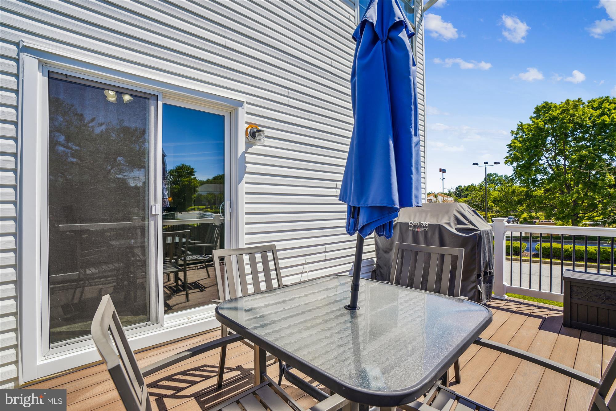 ELLICOTT PARK - Residential