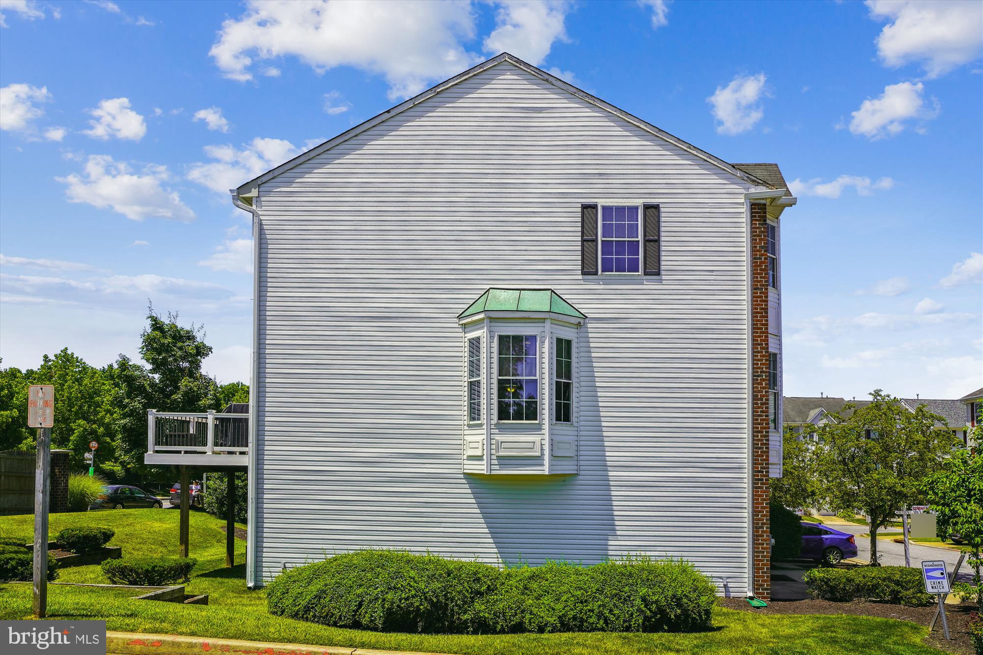 ELLICOTT PARK - Residential