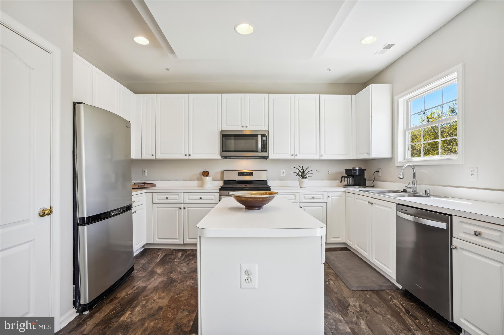 ELLICOTT PARK - Residential