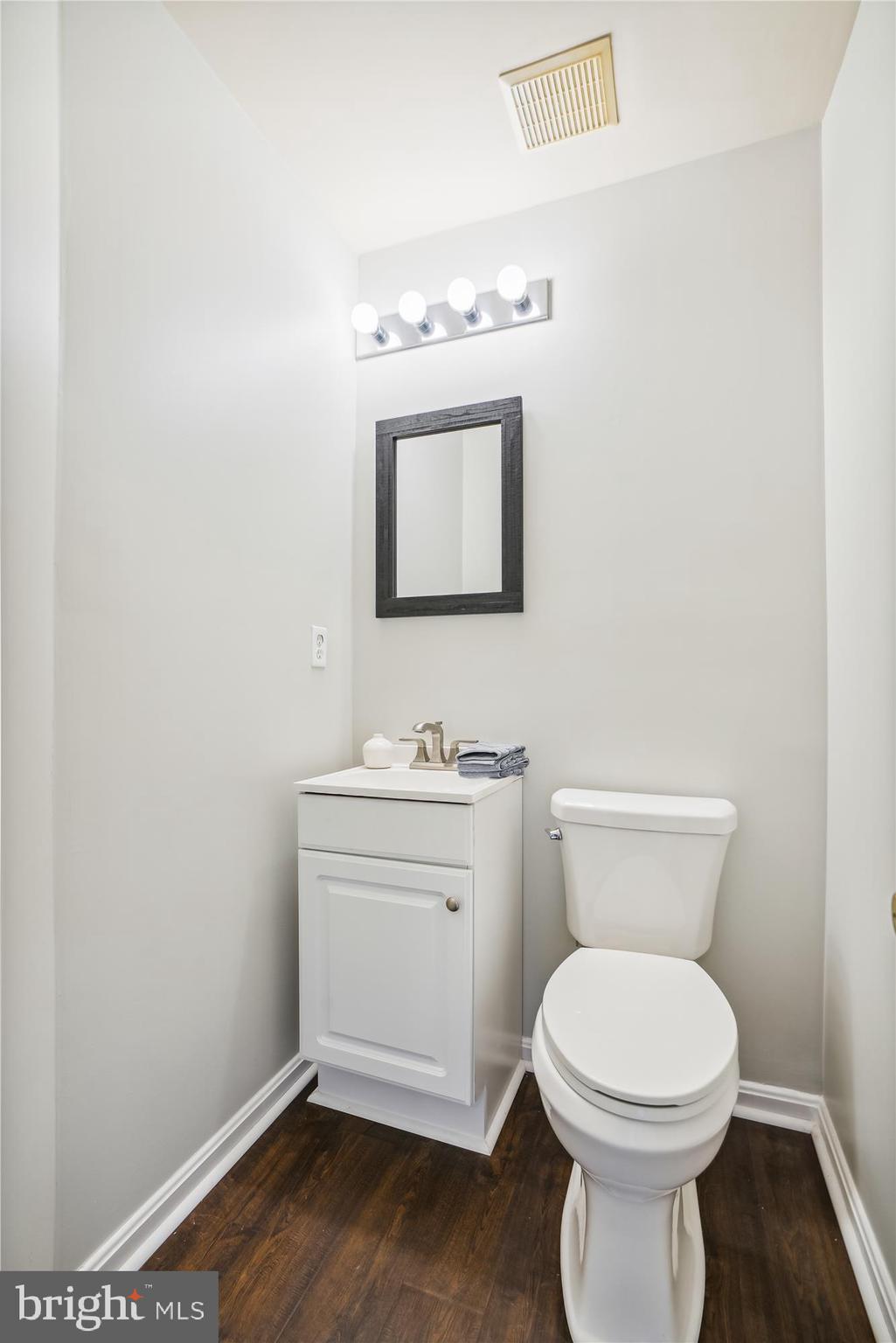 ELLICOTT PARK - Residential