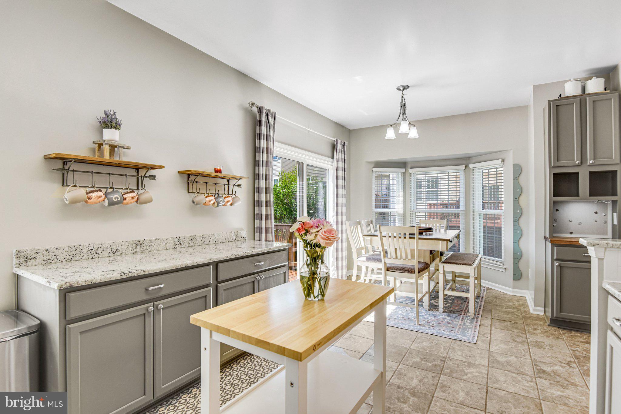 SOMERSET - Residential