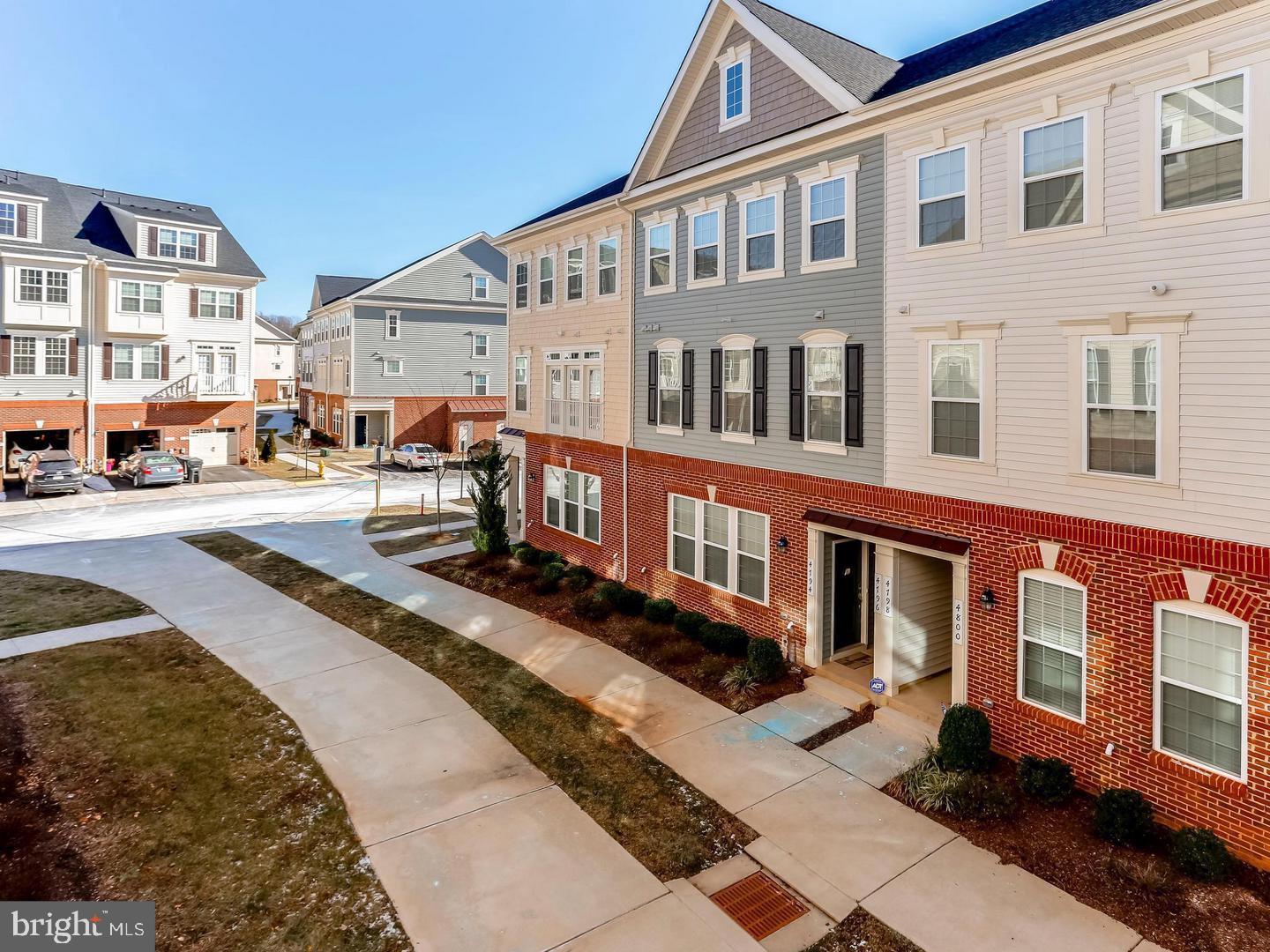 DANE RIDGE CONDO - Residential