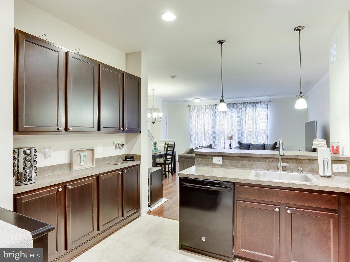 DANE RIDGE CONDO - Residential