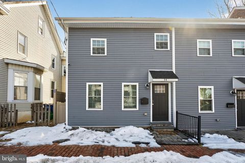 54 HANOVER PEMBERTON NJ 08068