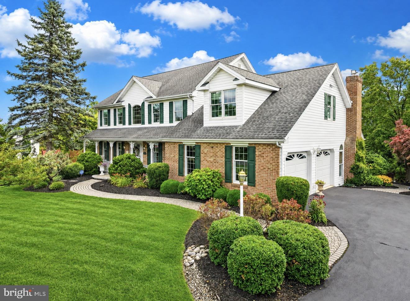 1830 PEAR COURT