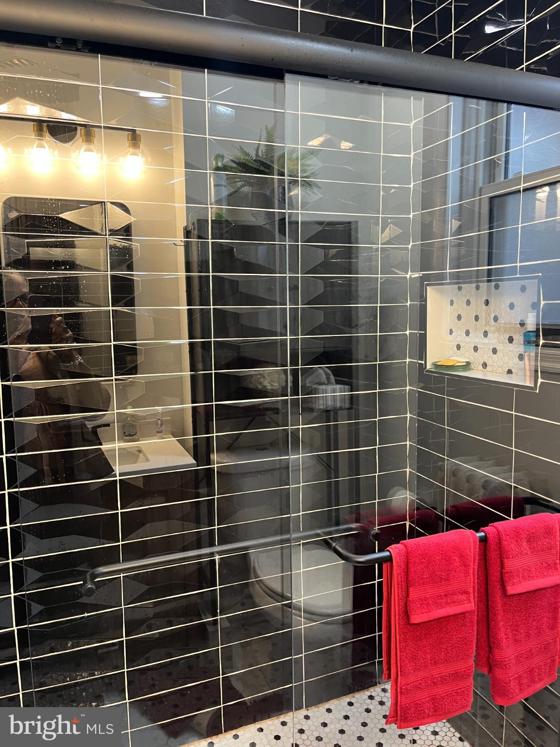 COBBS CREEK - Residential